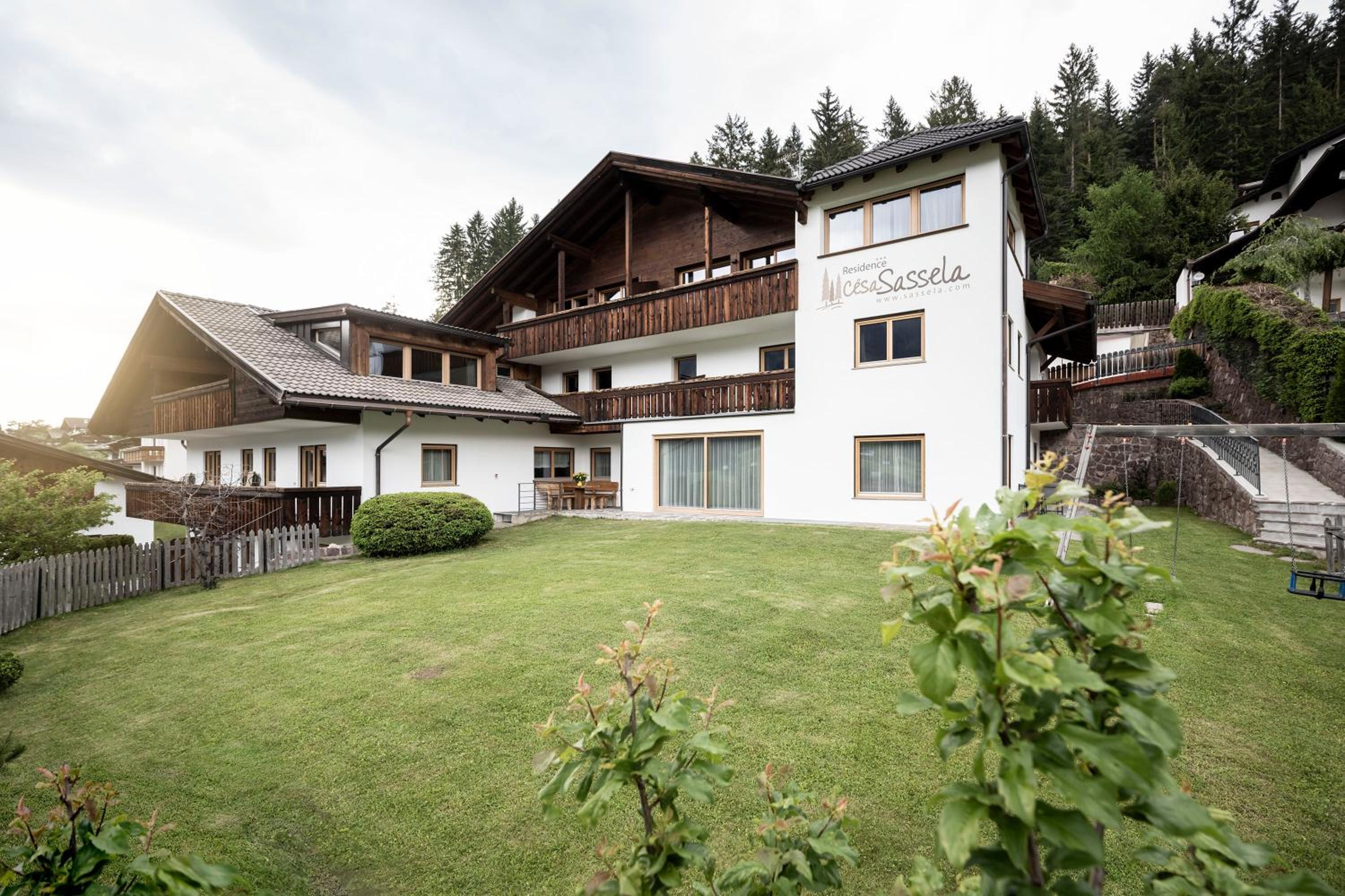 Hotel Residence Cesa Sassela