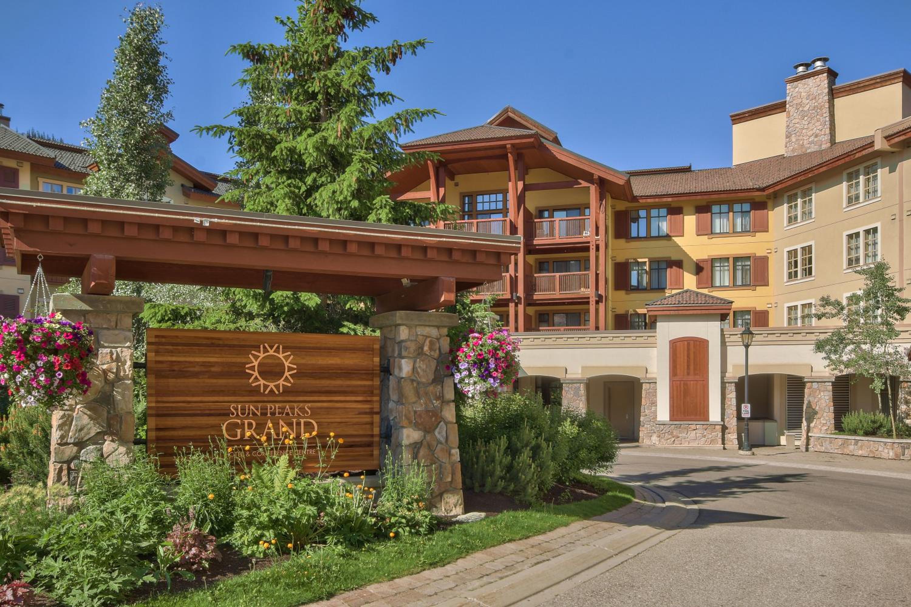 Hotel Sun Peaks Grand Hotel & Conference Centre