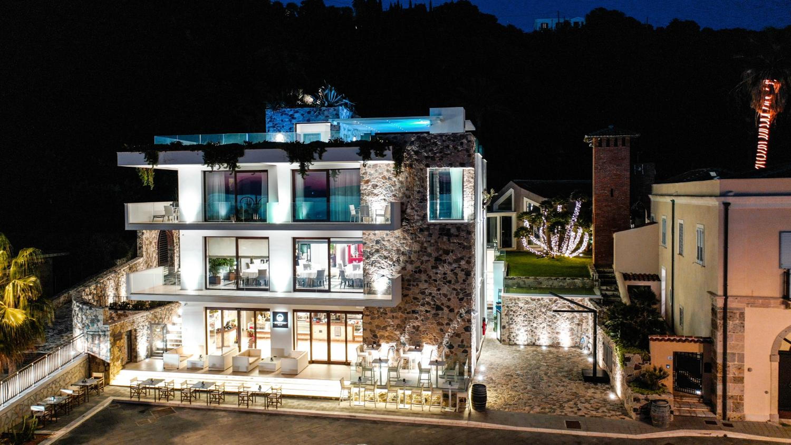 Hotel Ngonia Bay Boutique Hotel