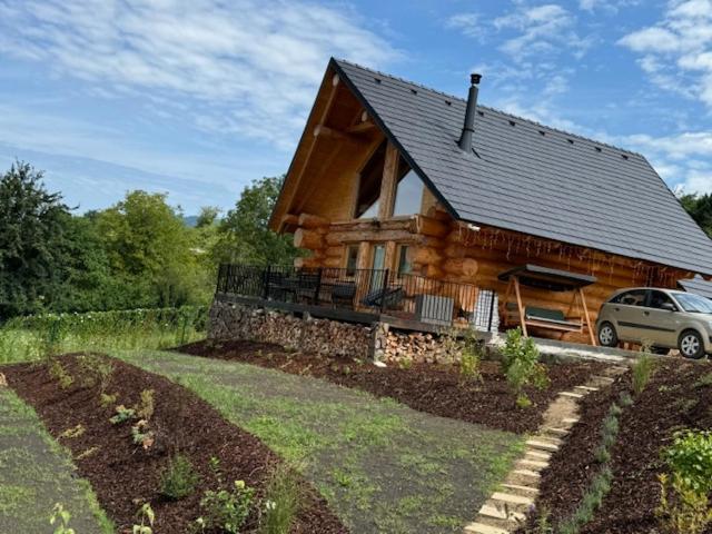 Hotel Medved, Vlk, Liska Zrubova Rozpravka Nad Rybnikom