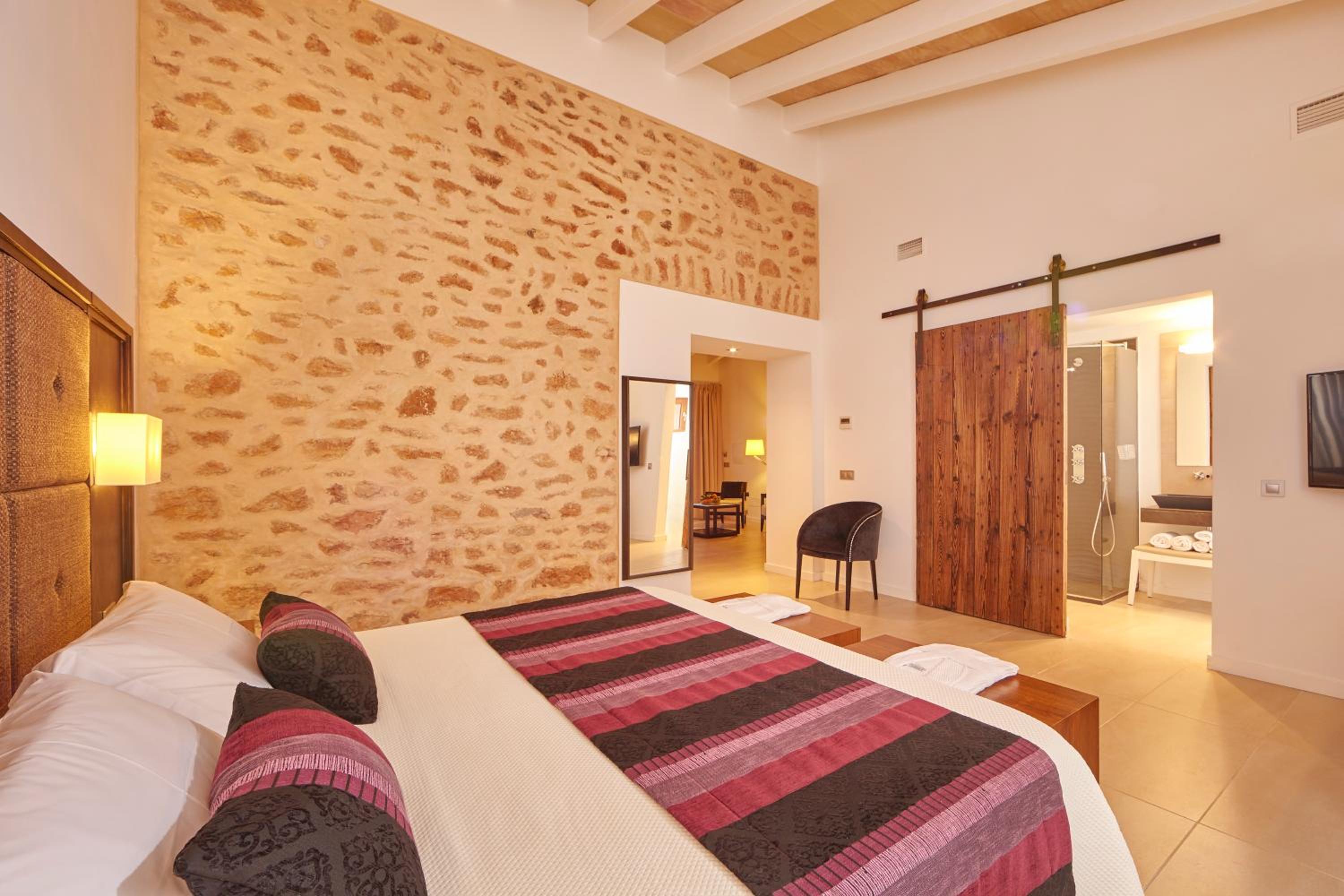 Hotel Bennoc Petit