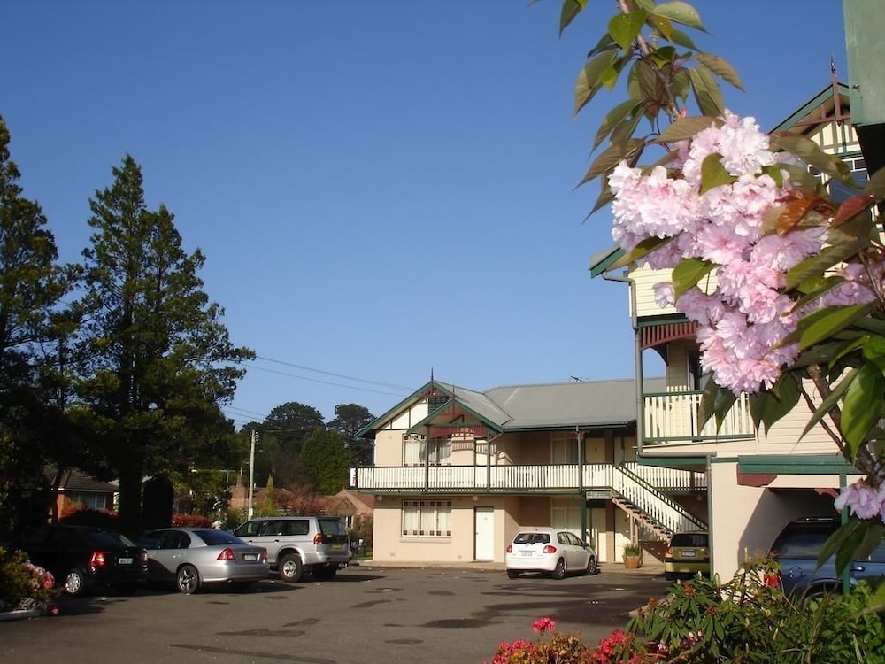 Hotel 3 Explorers Motel