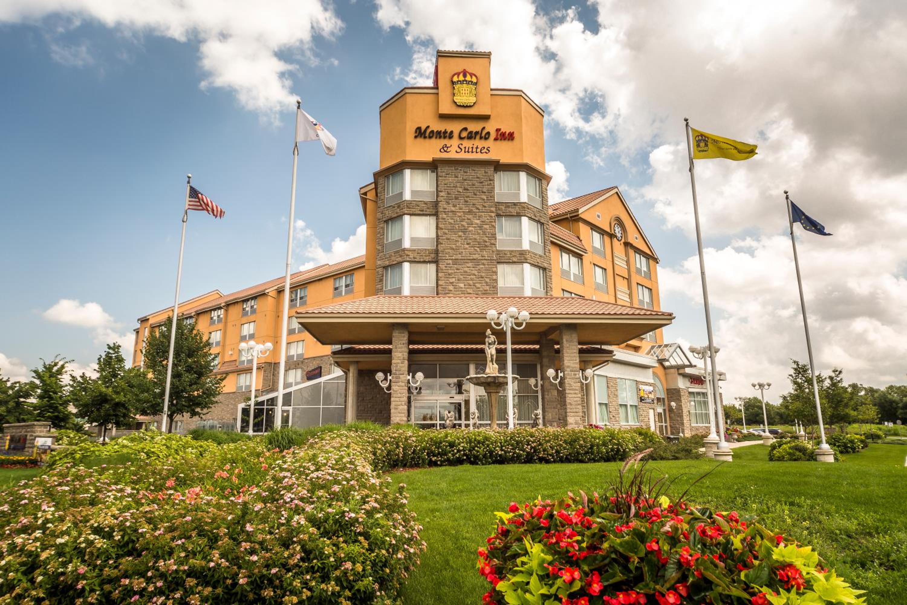Hotel Monte Carlo Inn & Suites Downtown Markham