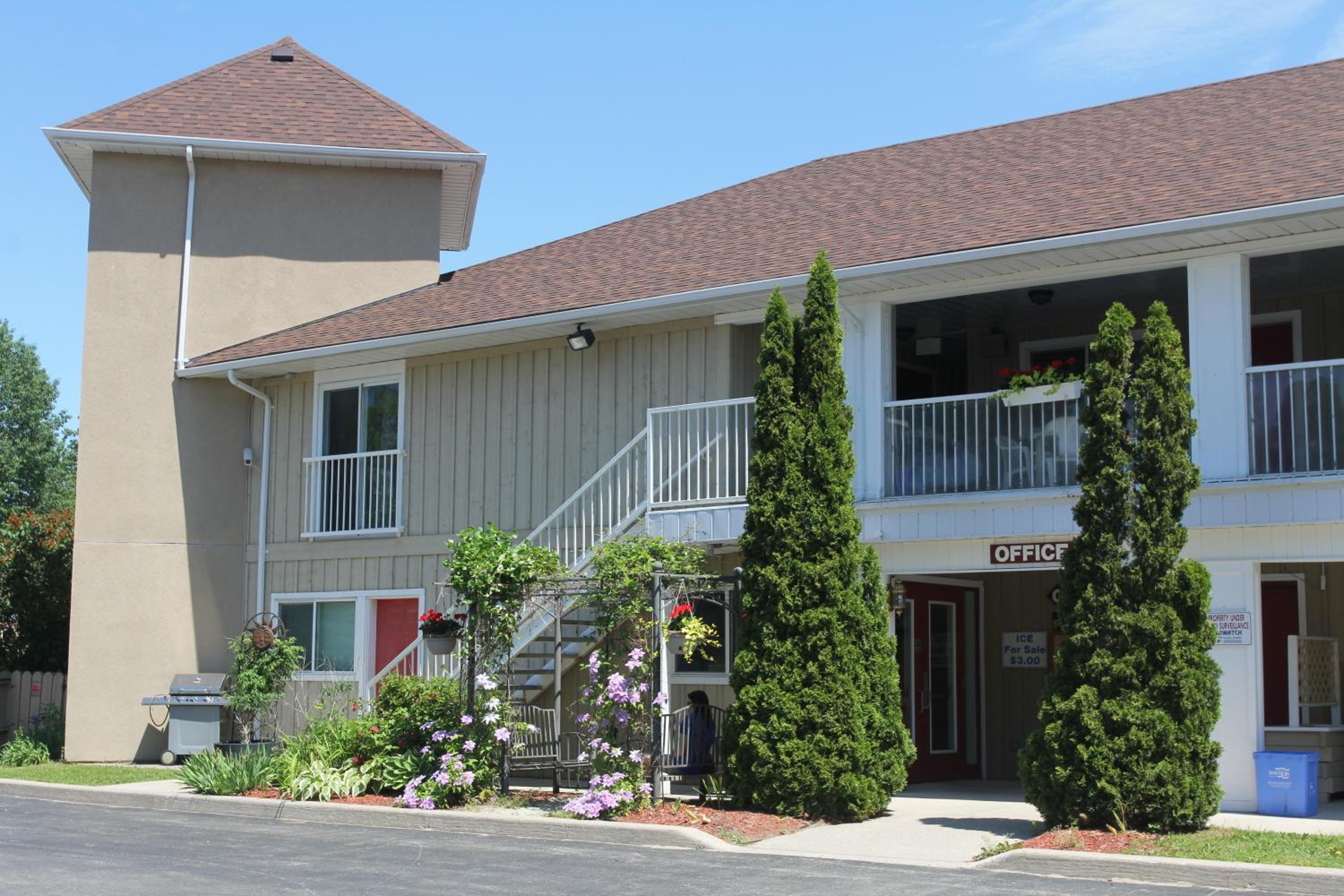 Hotel Saga Resort