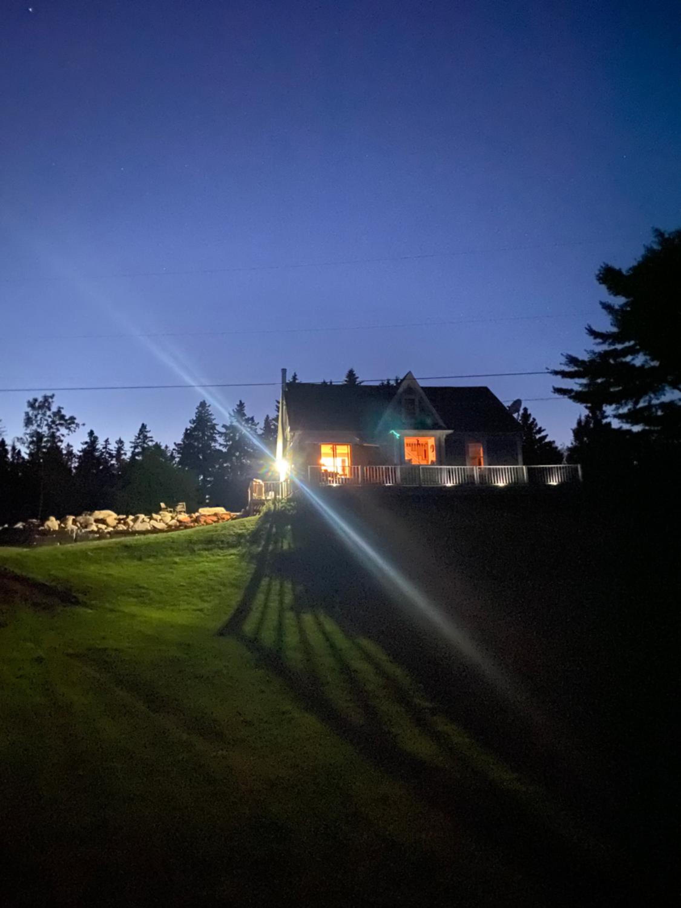 Hotel GIFFORD private Island GLAMPING boat ride included