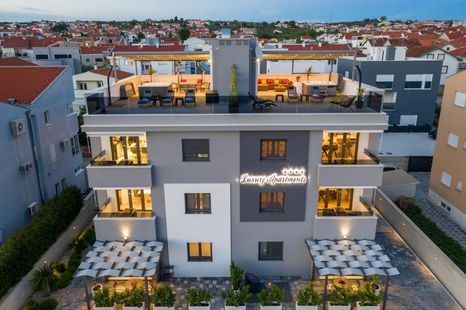 Hotel Luxury Majpruz Suites