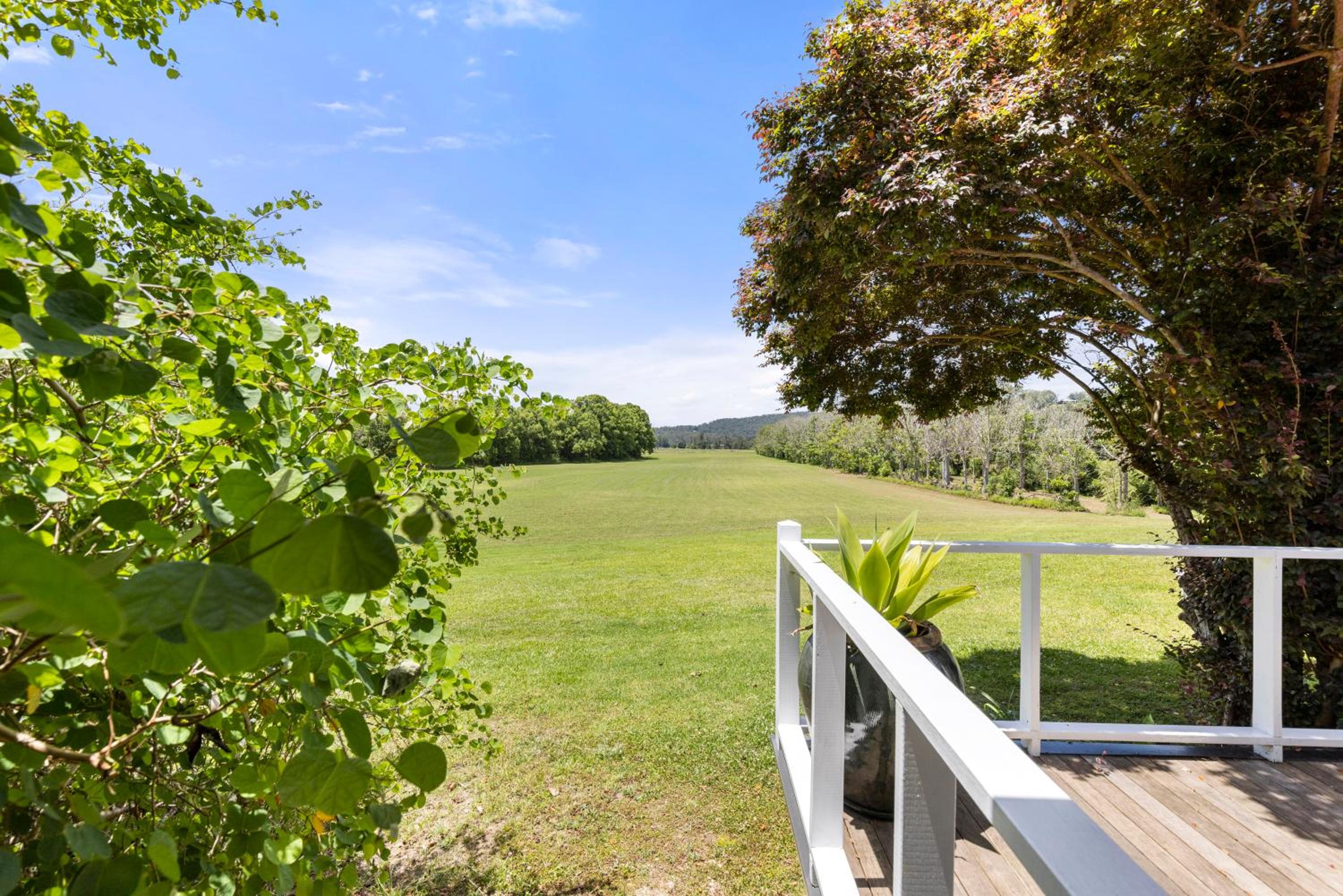 Hotel 4 Bedroom Farm Cottage On The Bellinger River