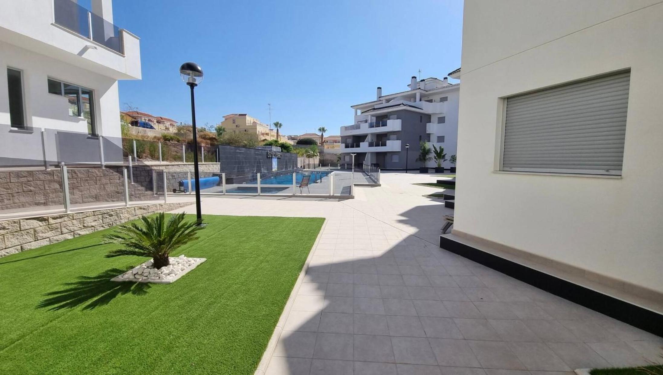 Hotel Modern 3 Bedroom 7 Guests Sun Golf Beach Apartments