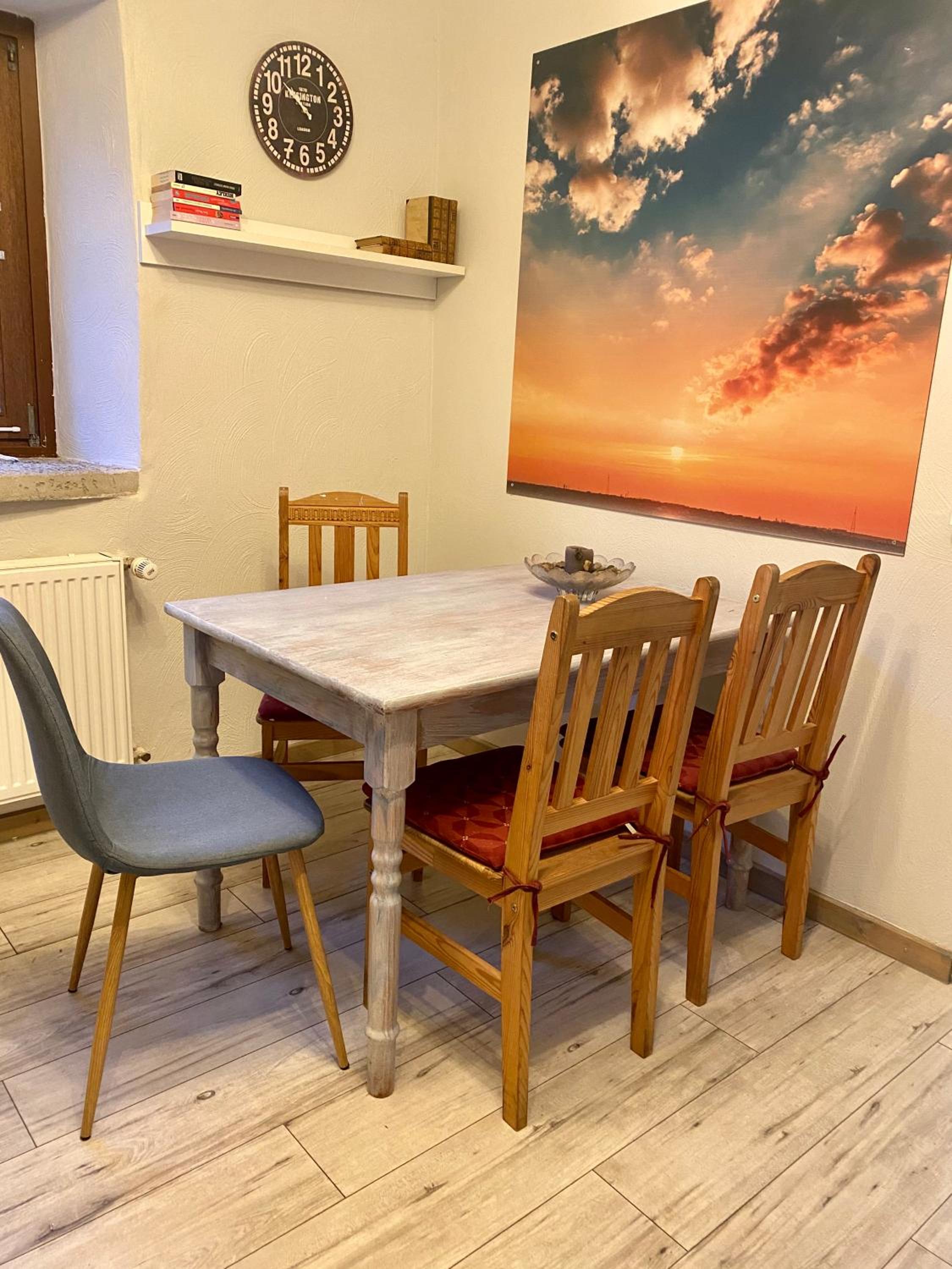 Hotel Eifelstein, Apartment Mit Whirlpool Und Ofen