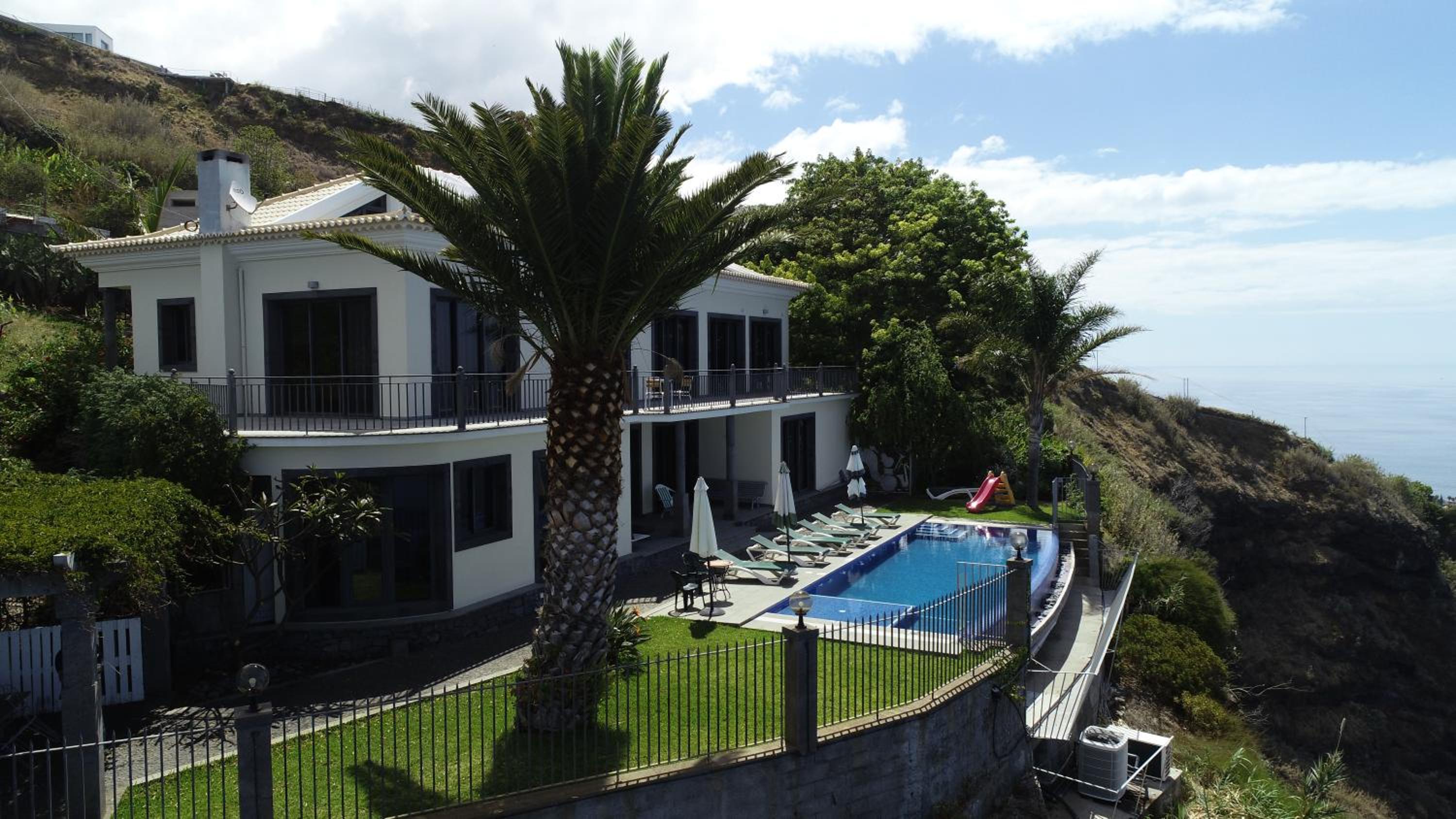 Hotel Ocean Cliff