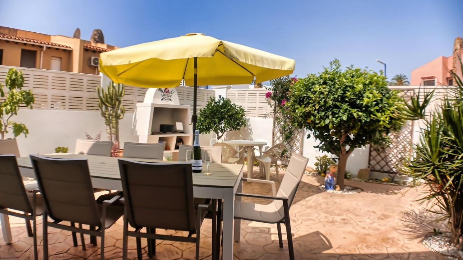 Hotel Casa Blanca