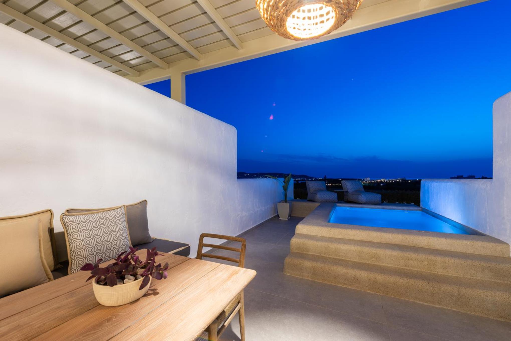 Hotel Sersi Paros Villas & Suites
