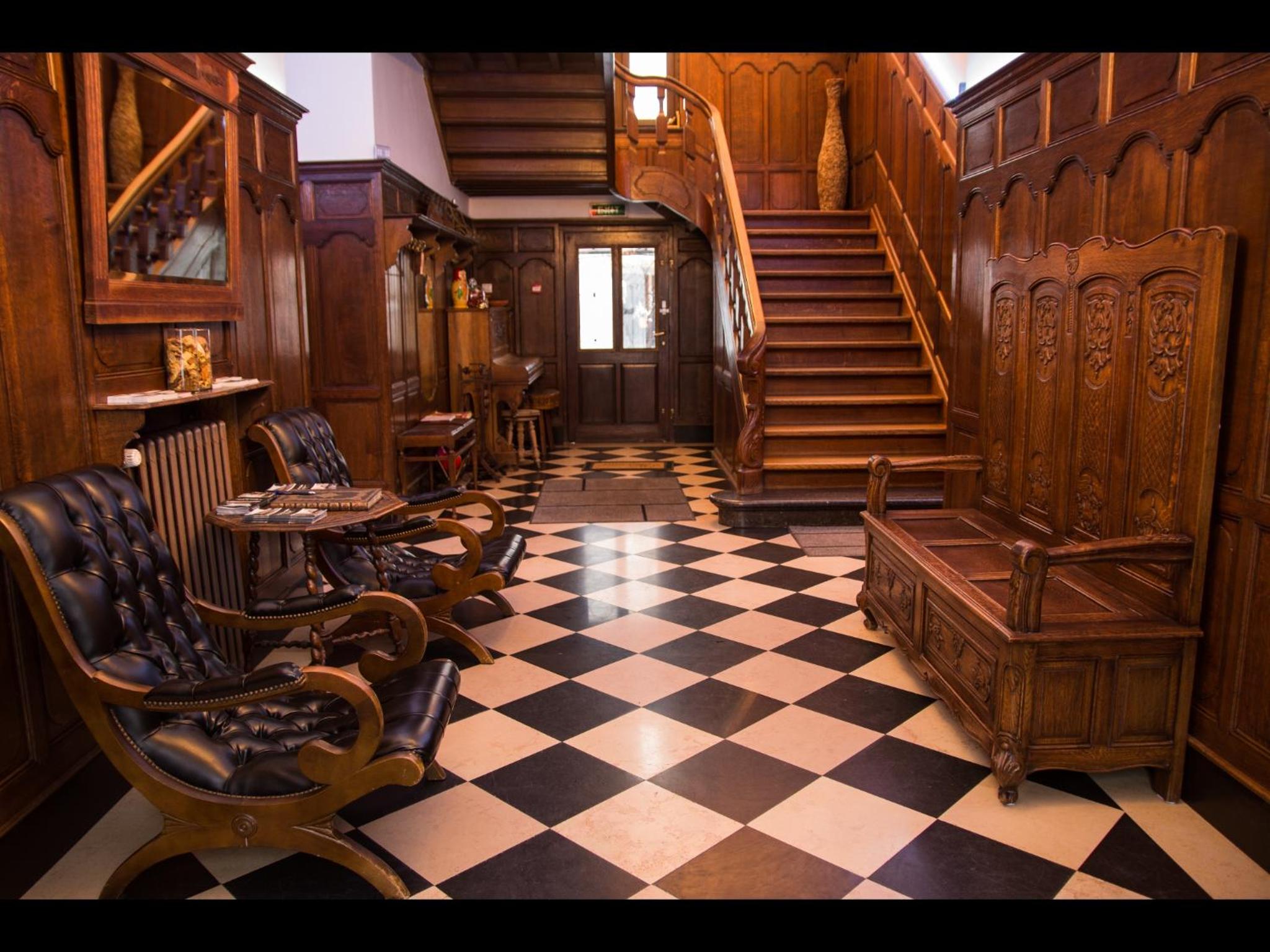 Hotel Au Manoir Des Vallees