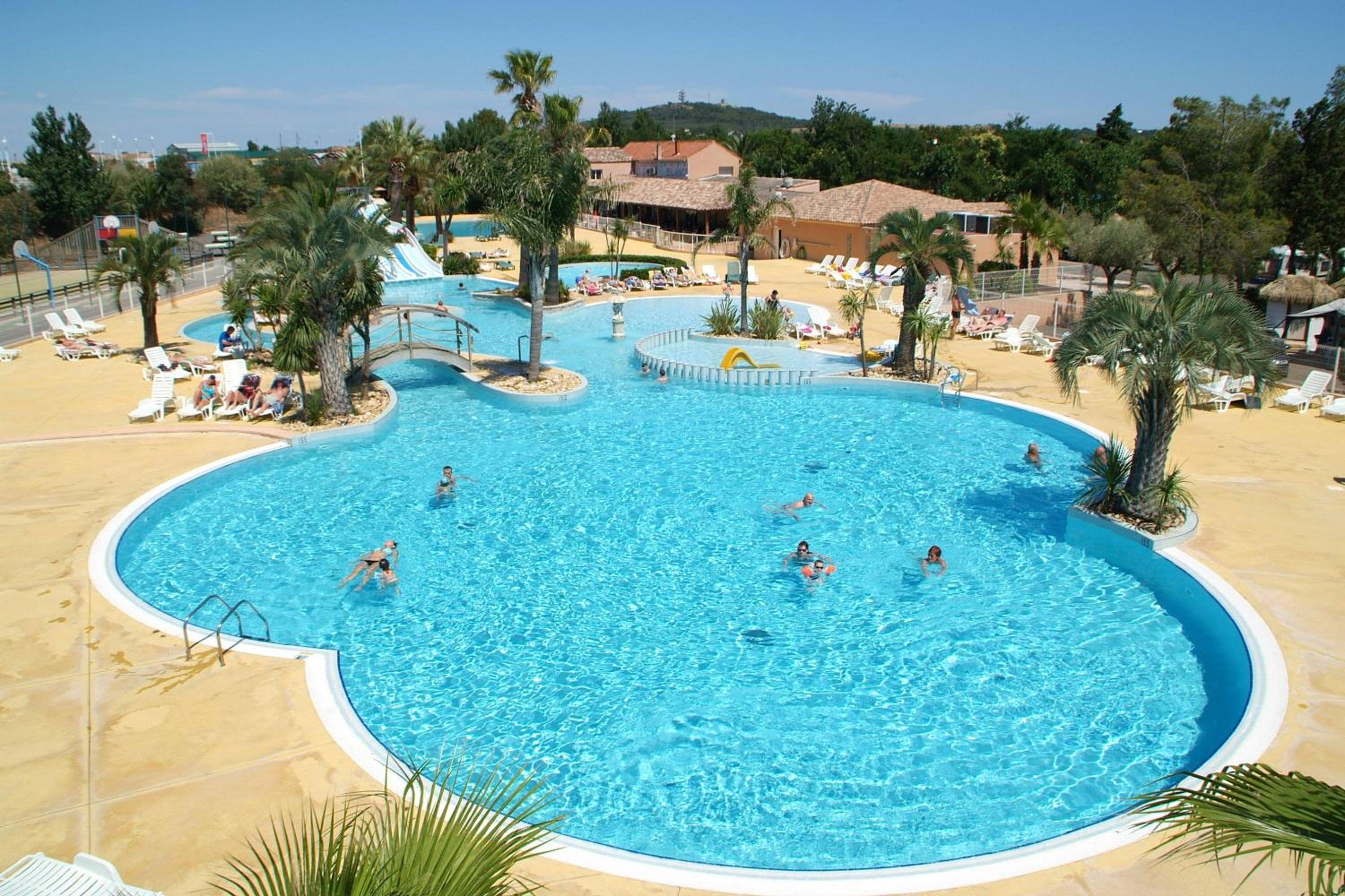 Hotel Camping Resort Les Champs Blancs
