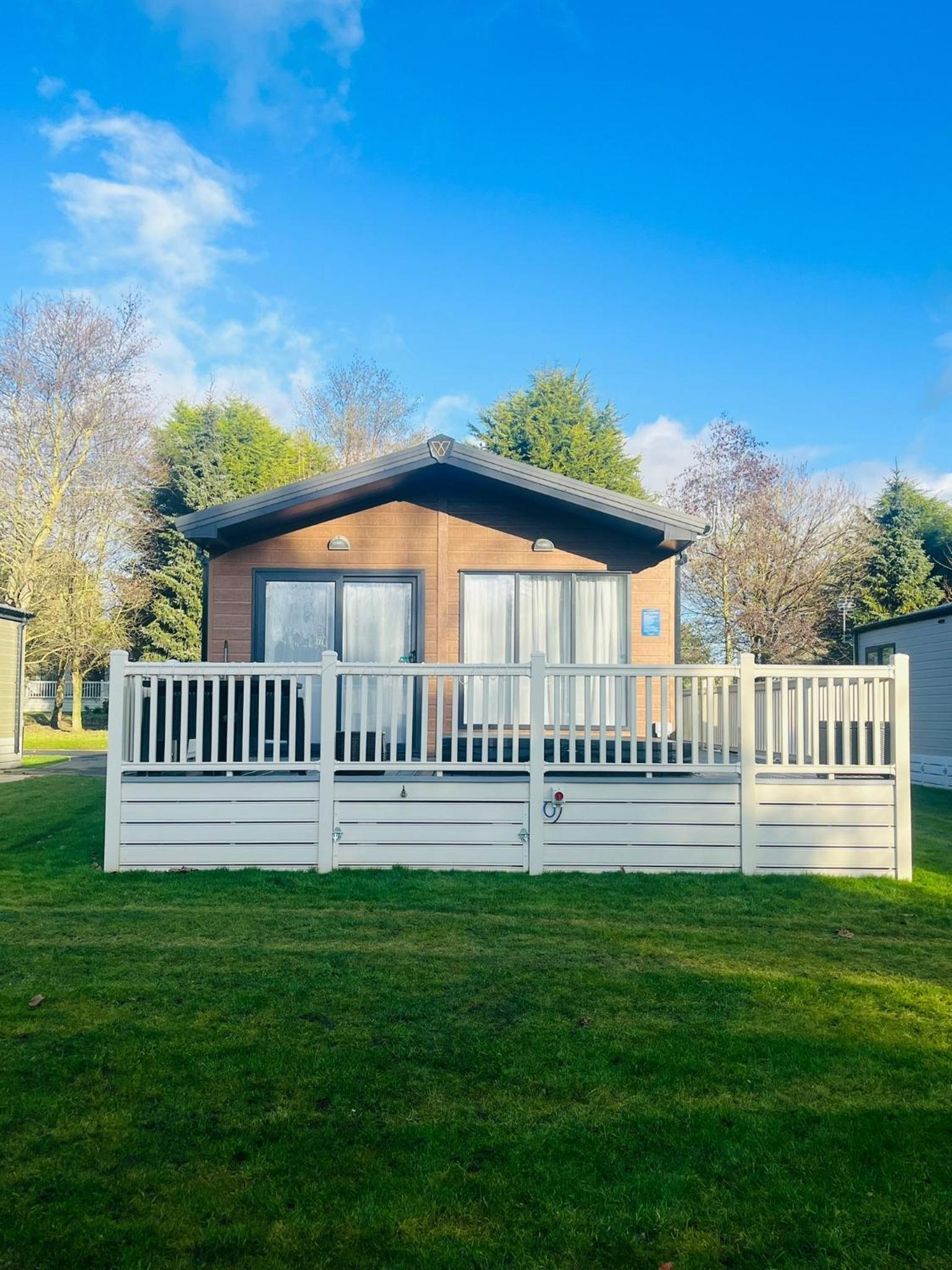 Hotel Bushmills Lodge With Hot Tub