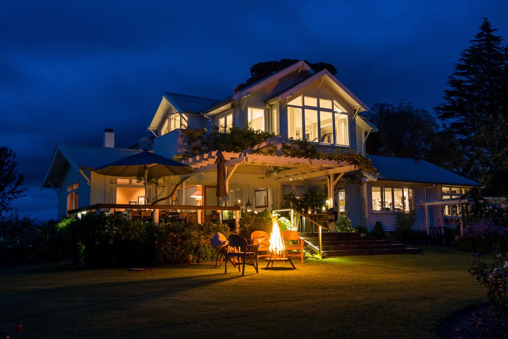 Hotel Bronte Lodge