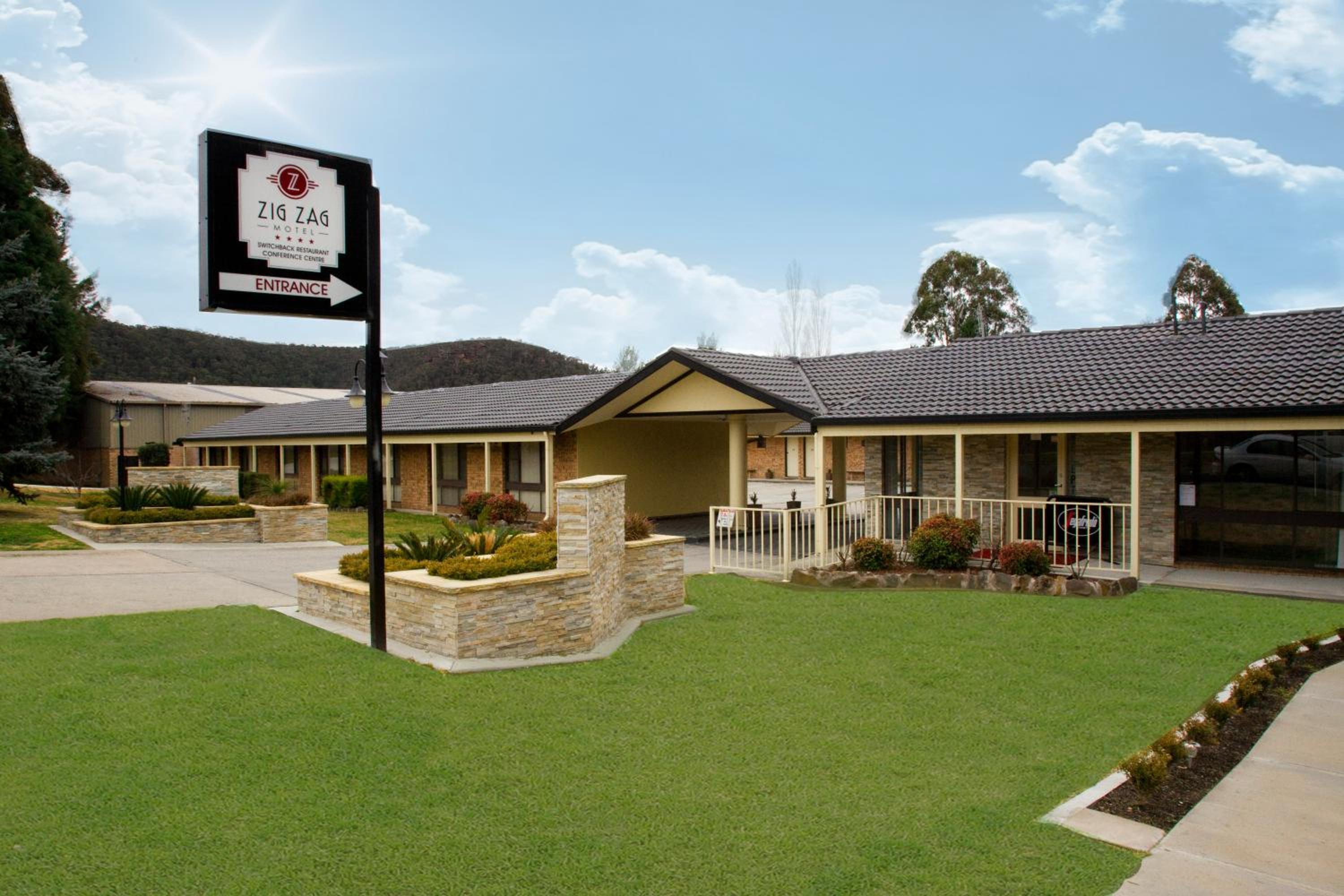 Hotel Zig Zag Motel & Apartments