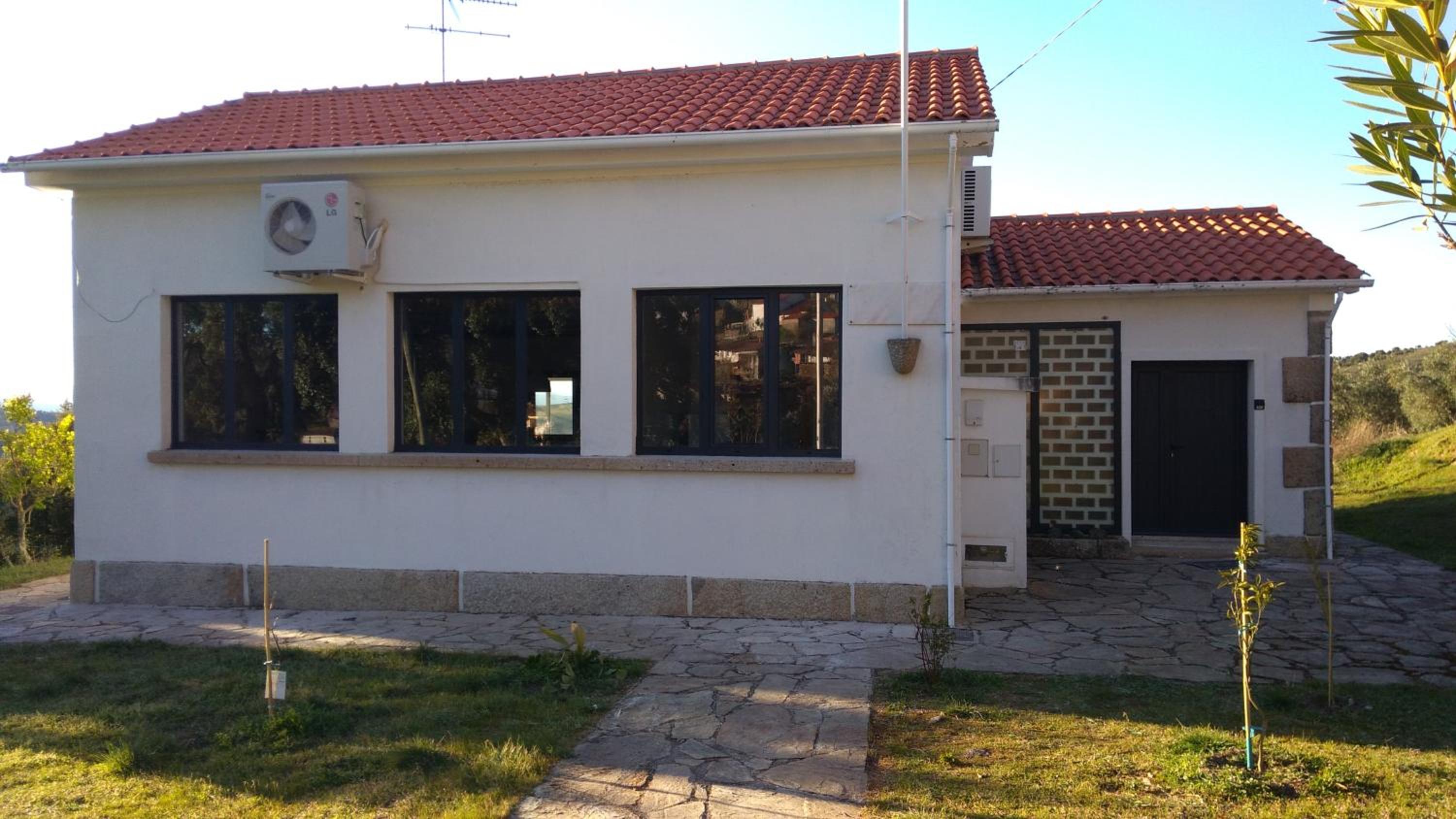 Hotel Alojamento Rural De Colmeais