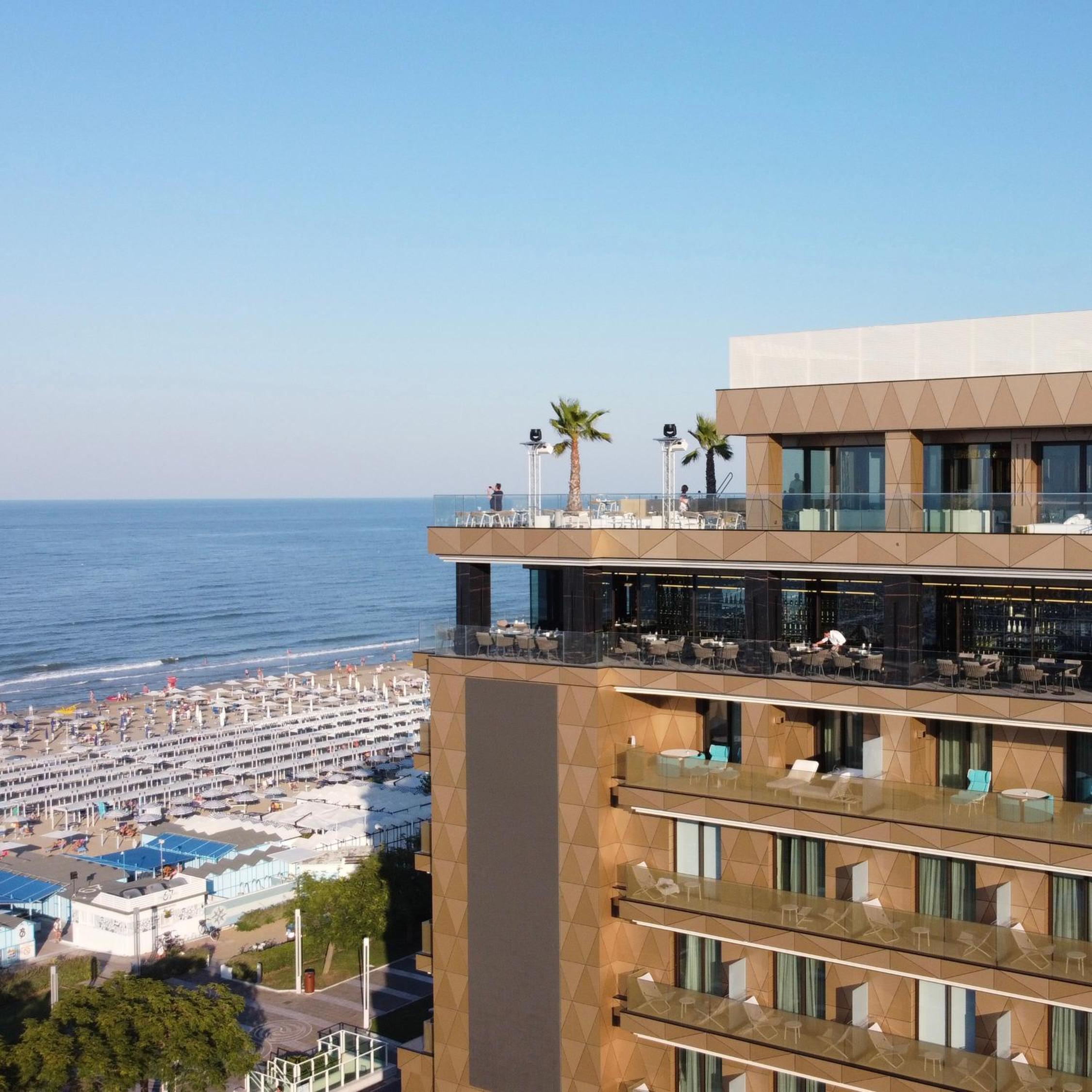 Hotel The Promenade Luxury Wellness Hotel