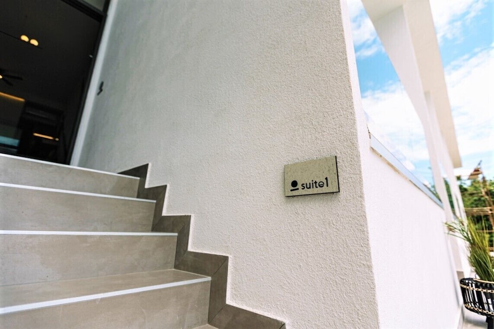 Hotel Akrotiri Olympus Luxury Suites