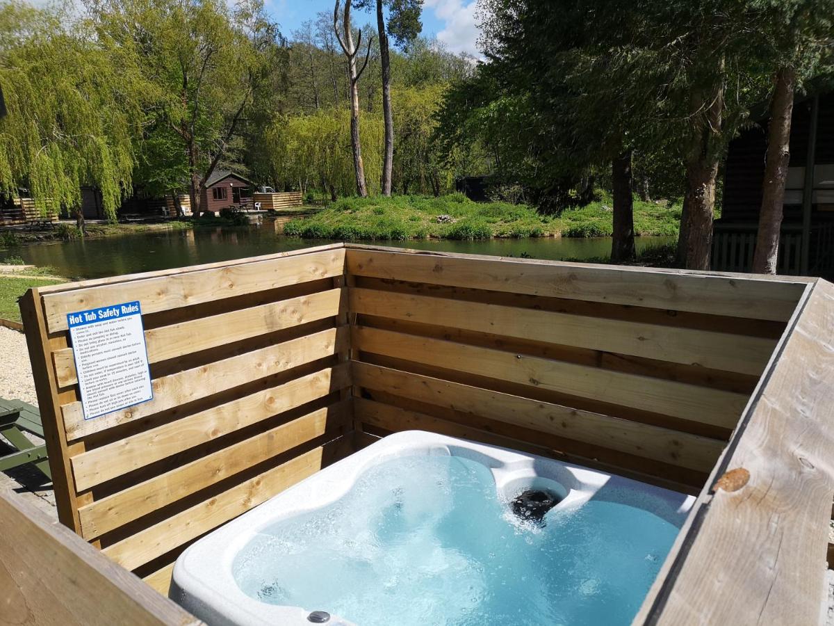 Hotel Beaver 2 Huntersmoon-warminster-bath-salisbury