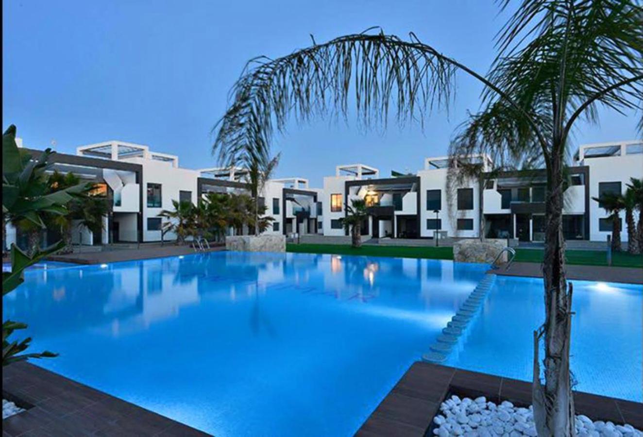 Hotel Oasisbeach Penthousse La Zénia