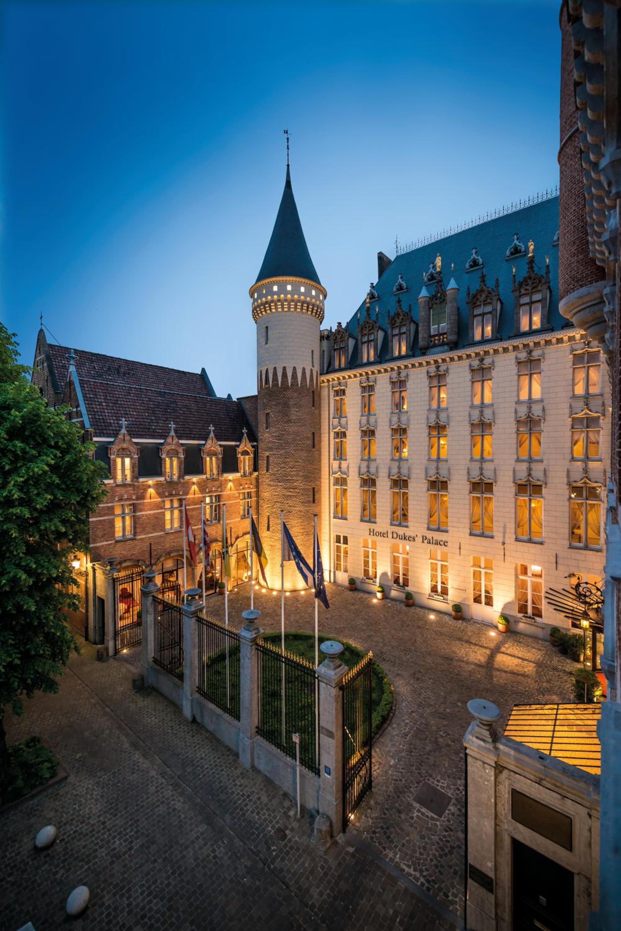 Hotel Dukes’ Palace Residence – by Dukes’ Hotel Collection