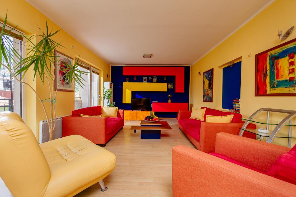 Hotel Spacious Central Magik