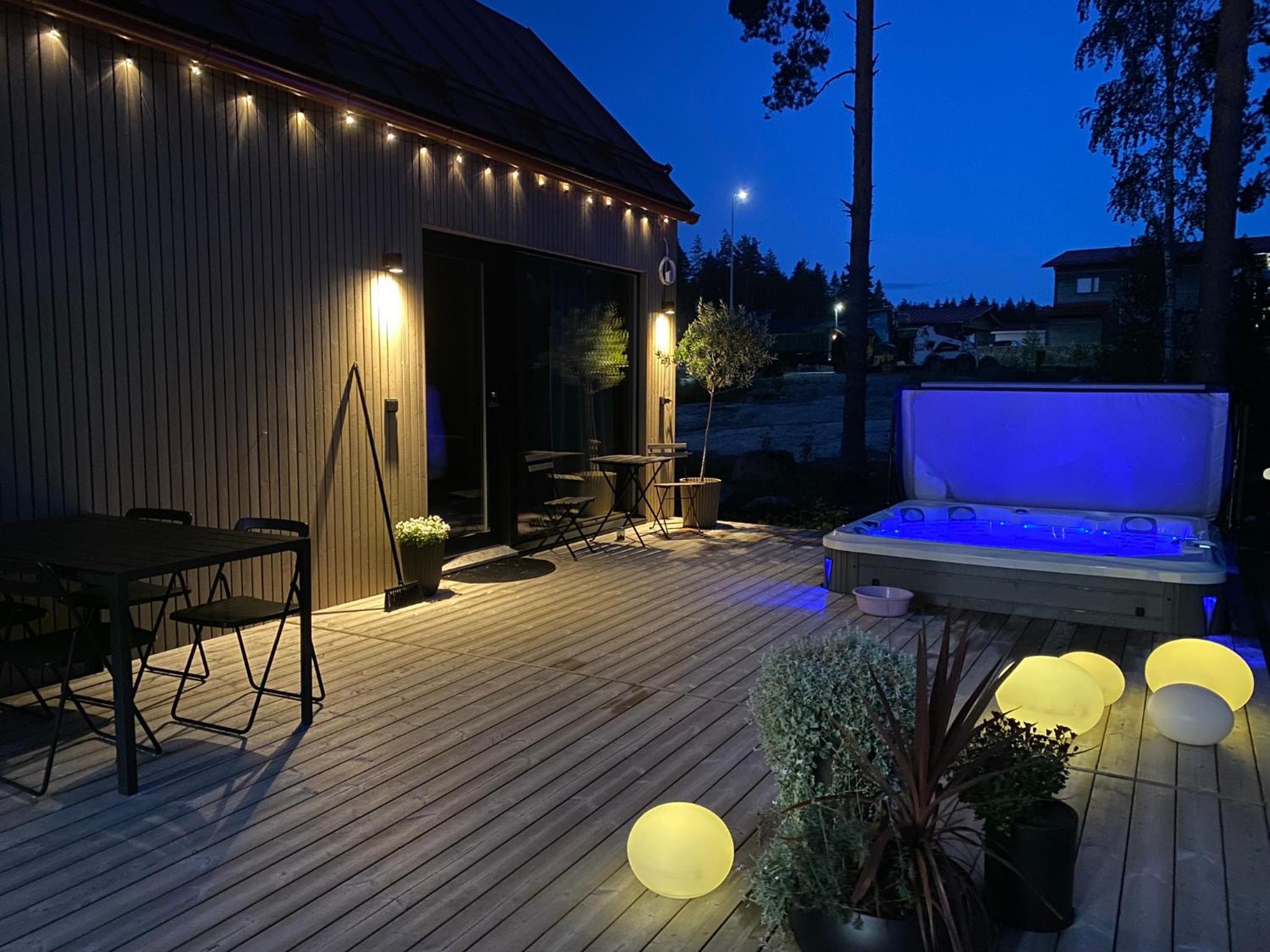 Hotel Guesthouse With Sauna & Hot Tub & Cold Water Pool