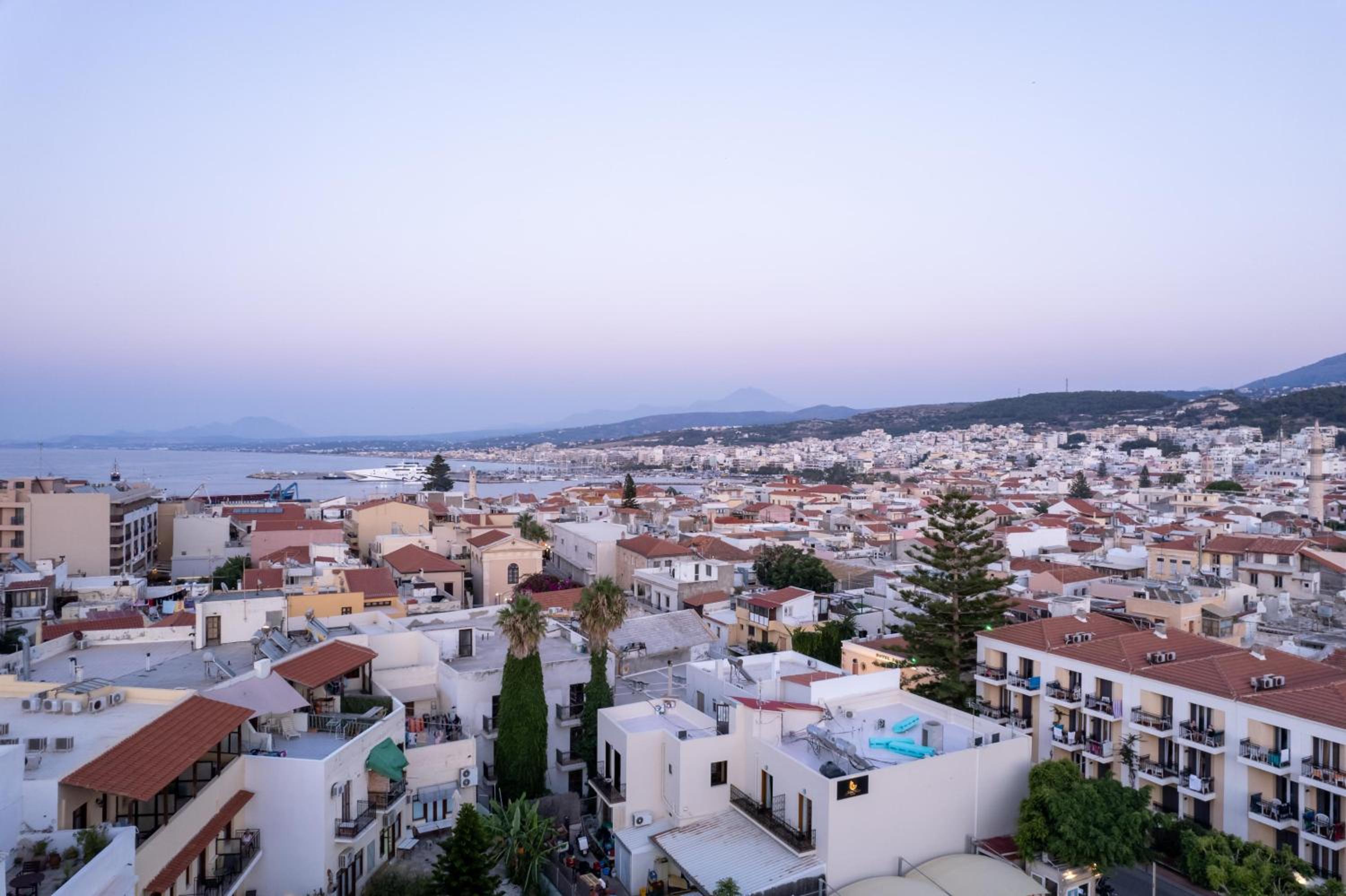 Hotel John & Mary Suites