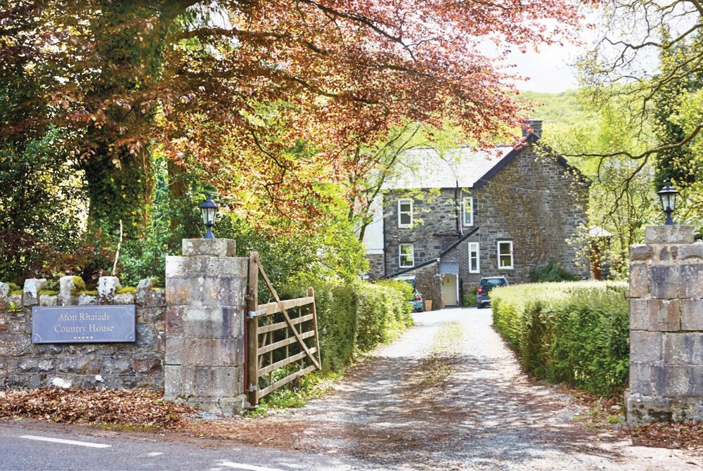 Hotel Afon Rhaiadr Country House