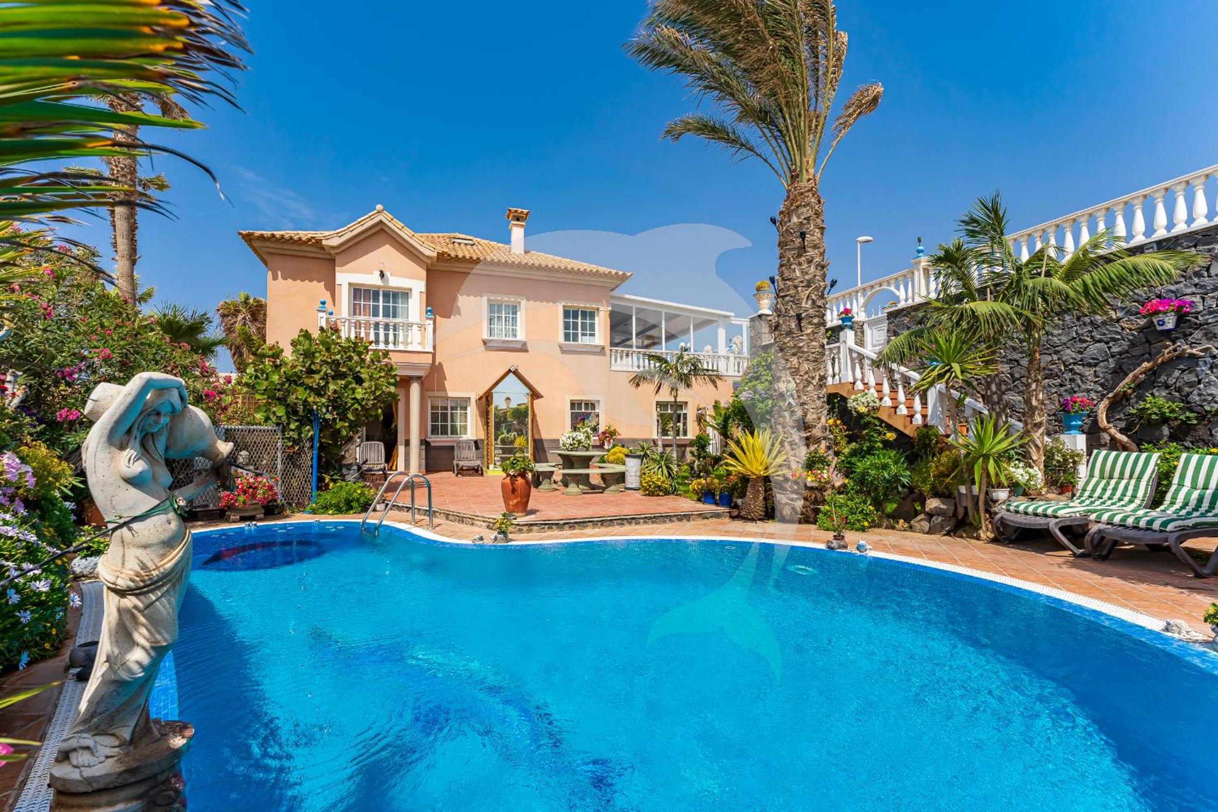 Hotel Los Delfines