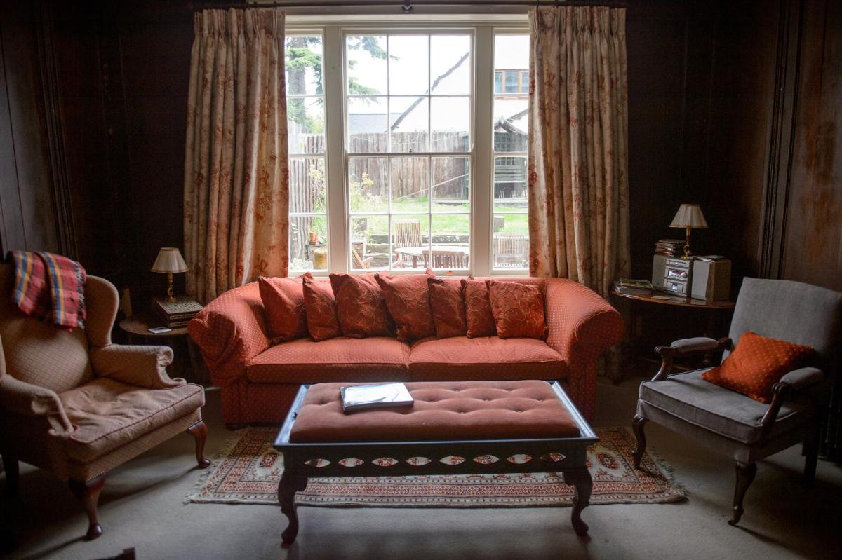 Hotel Bank House B&B