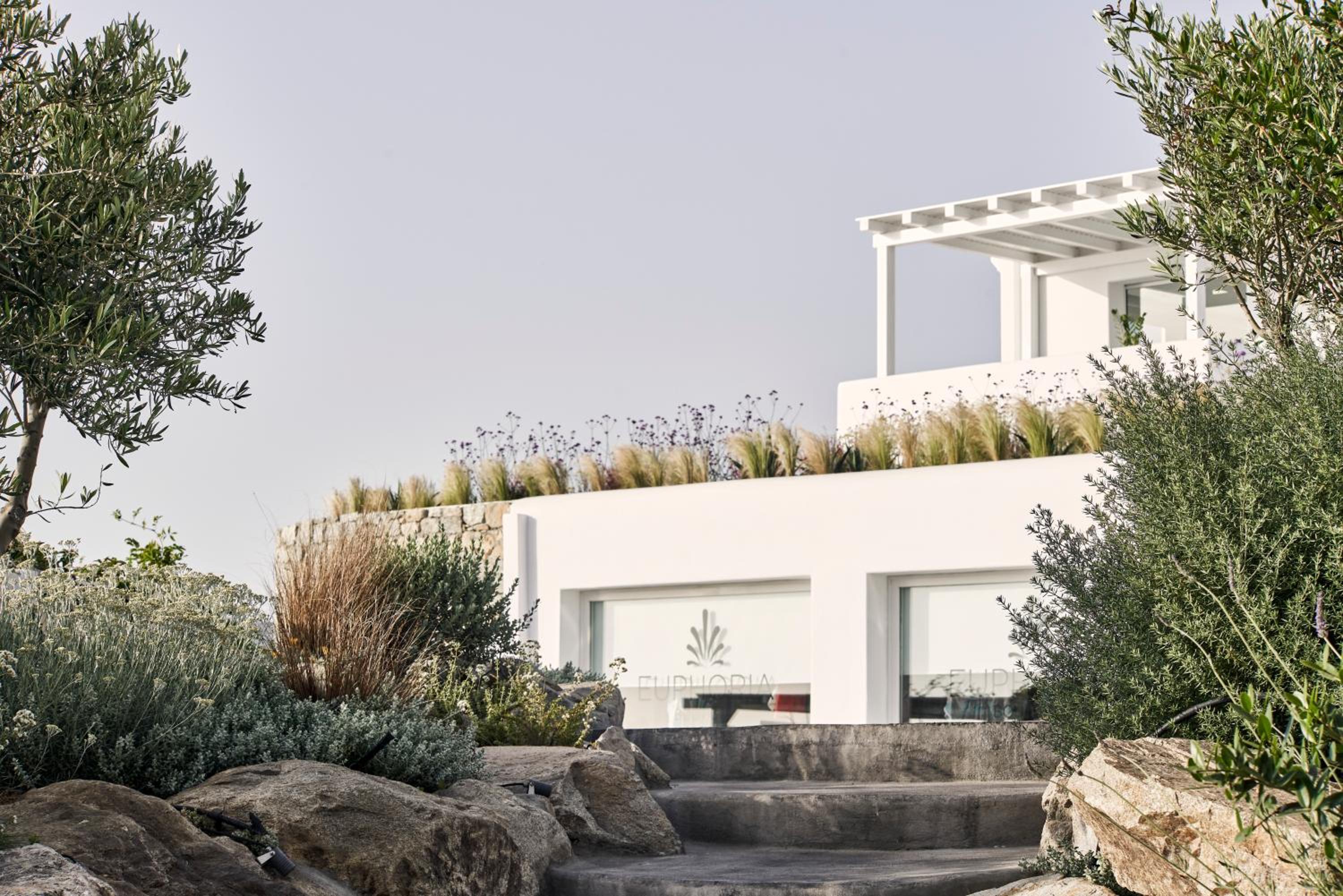 Hotel Myconian Kyma, a Member of Design Hotels