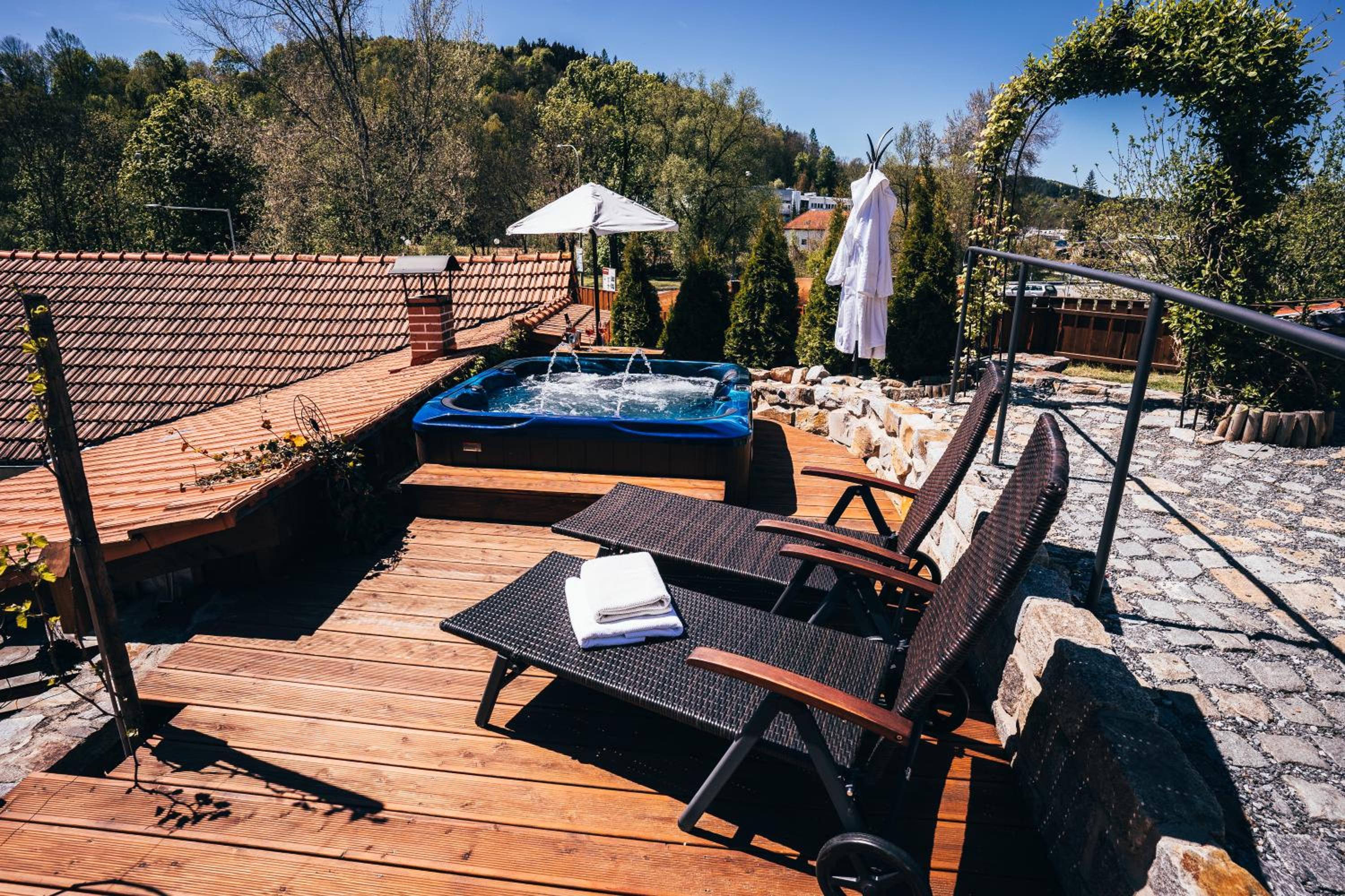 Hotel Pension Fialka