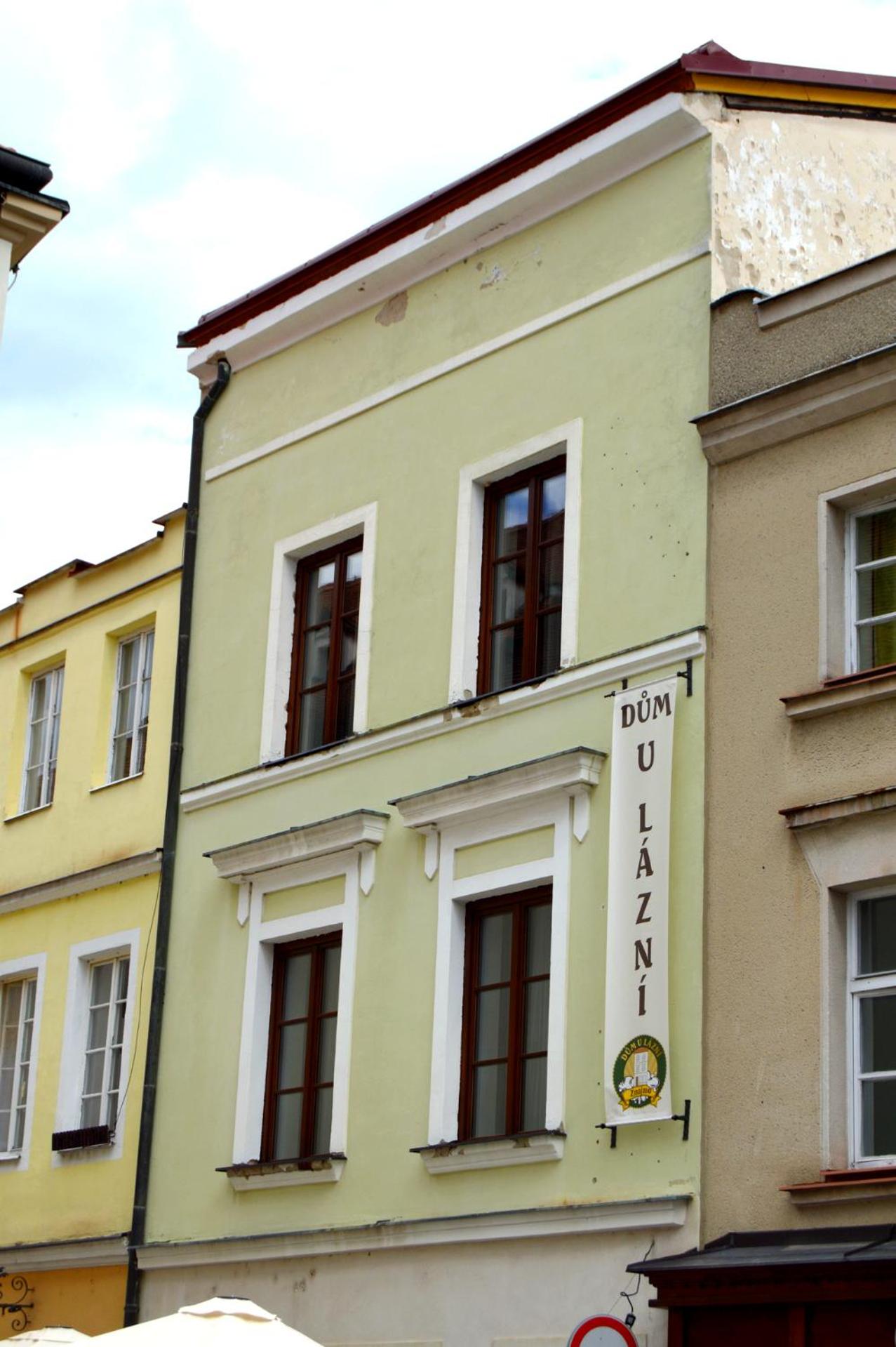 Hotel Dům u lázní