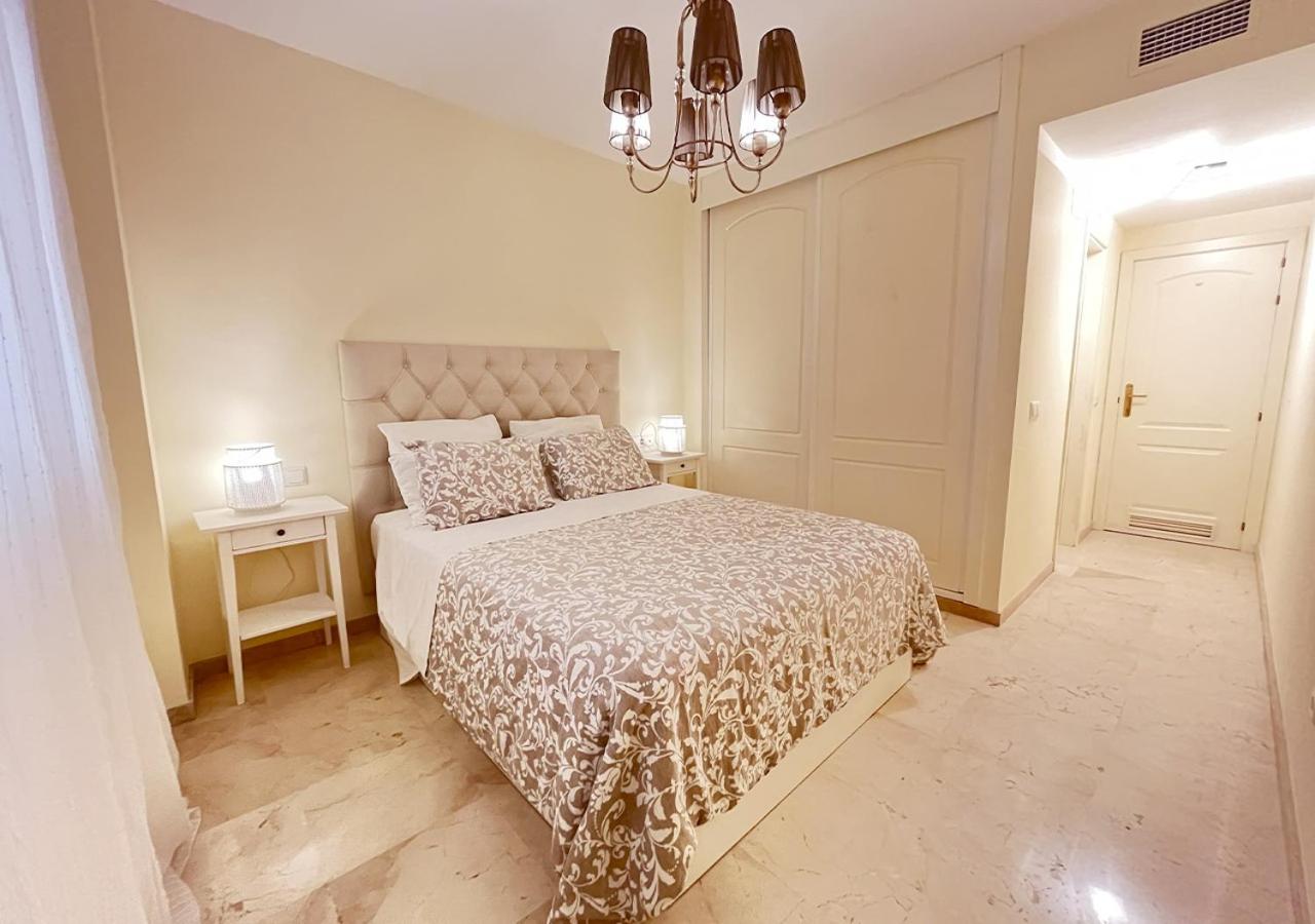 Hotel Apartamento Con Terraza En Primera Linea De Playa By Isa Hoteles