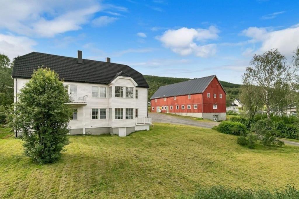 Hotel Privat Leilighet Pa Gard Med Badstue Og Nordlys