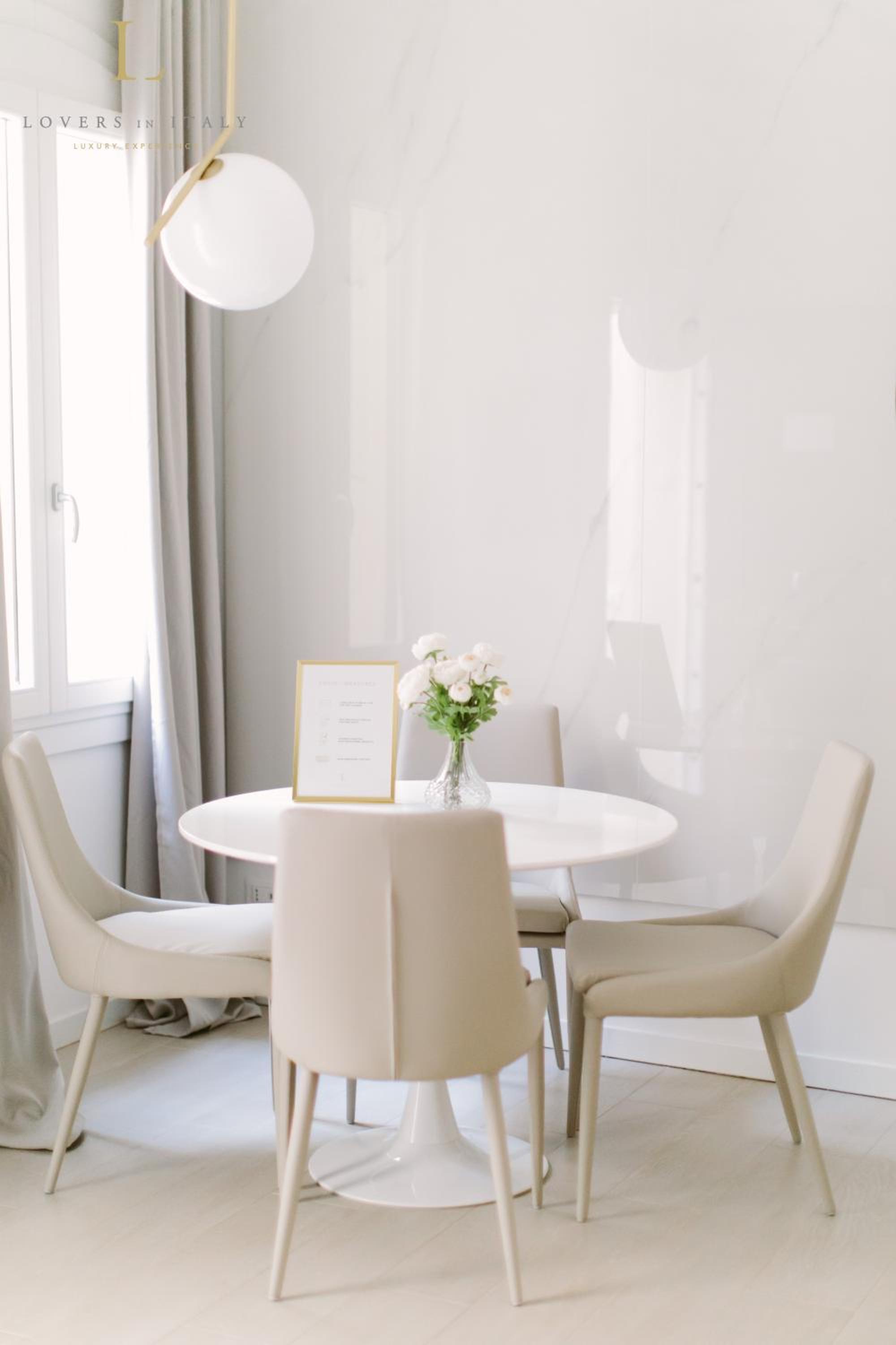 Hotel Loversinitaly Romantic Apartments - Altana And Jacuzzi