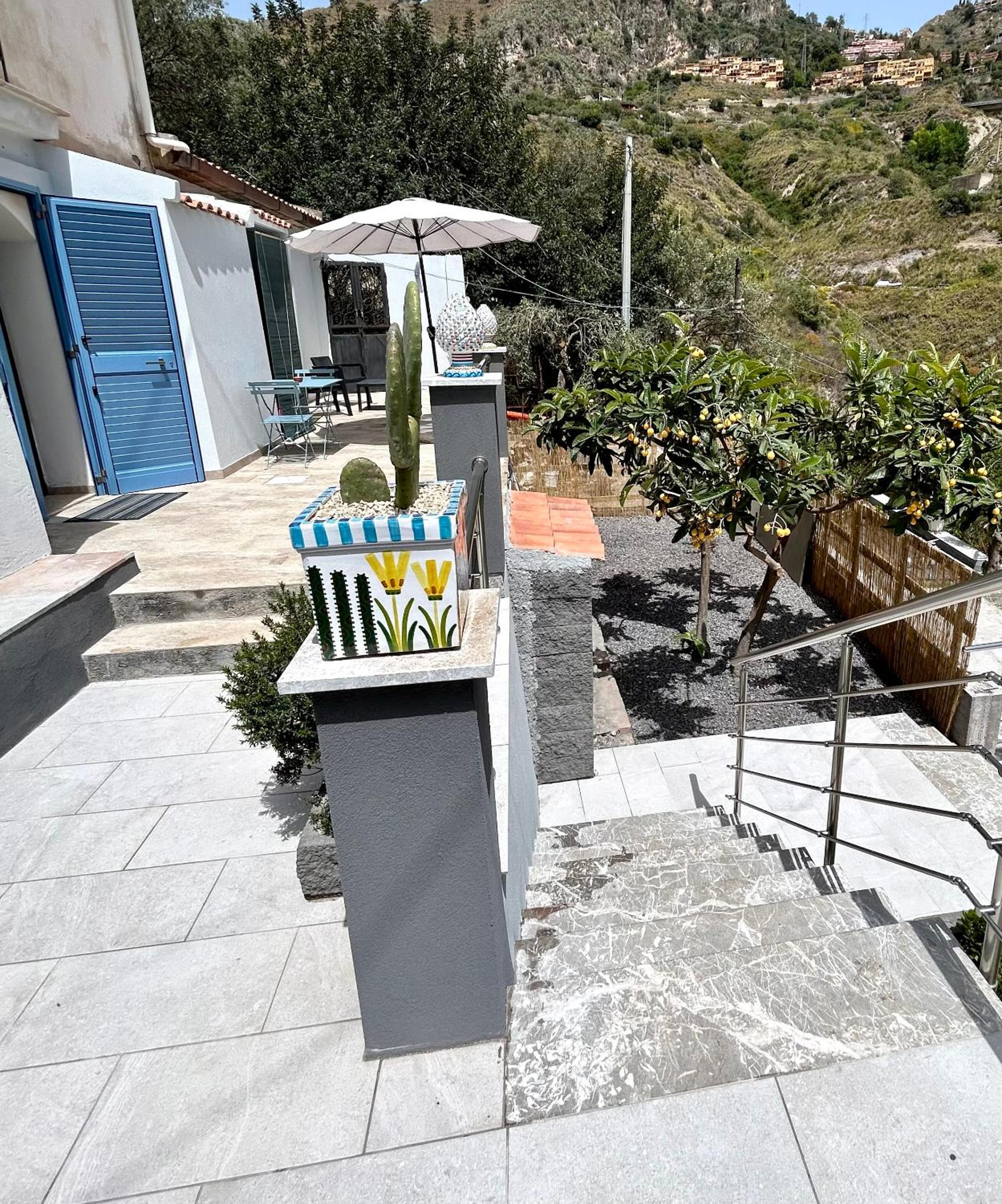 Hotel Taormina Stone Home