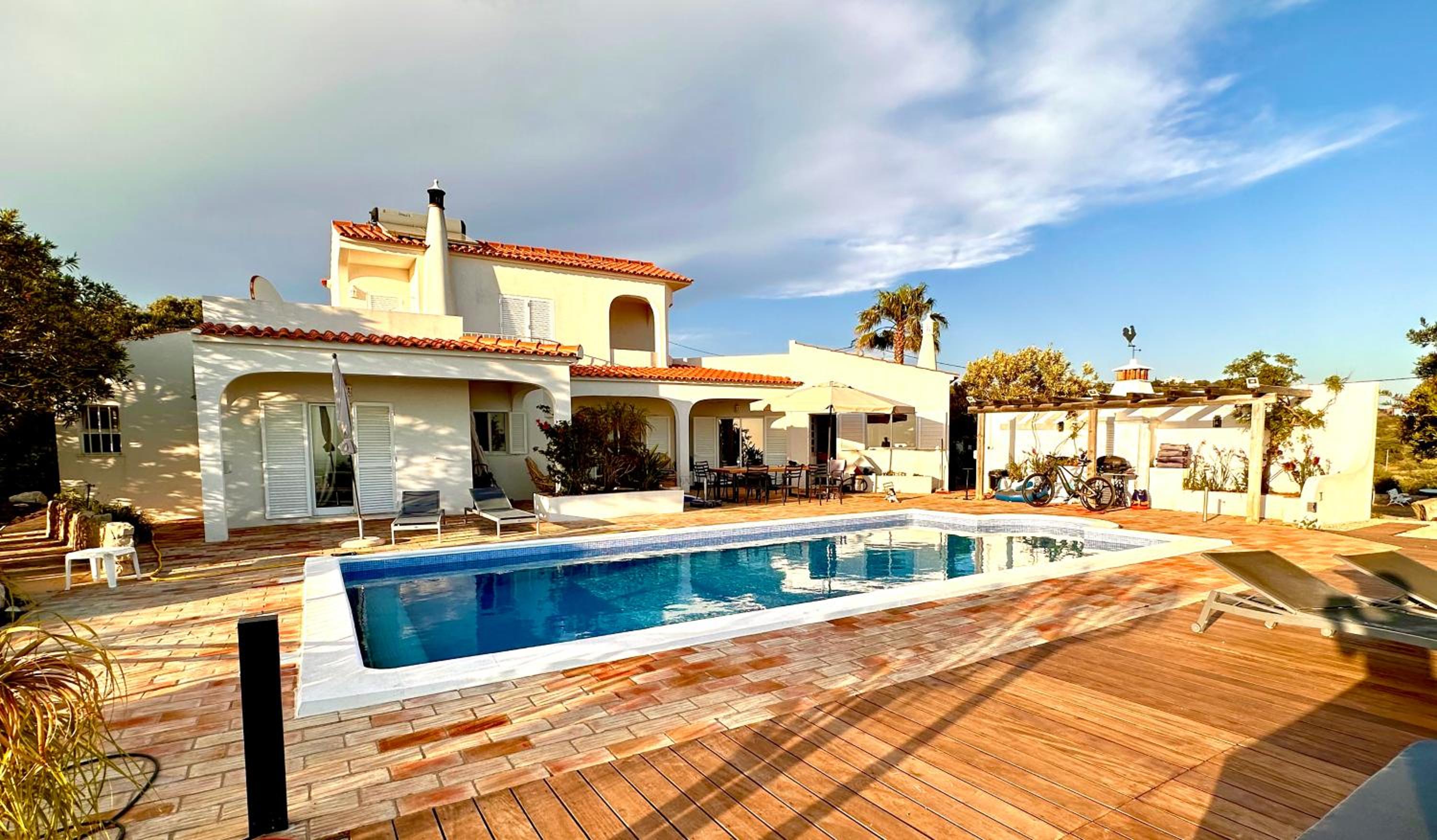 Hotel Fantastic Villa With Panoramic Coastal & Sea Views