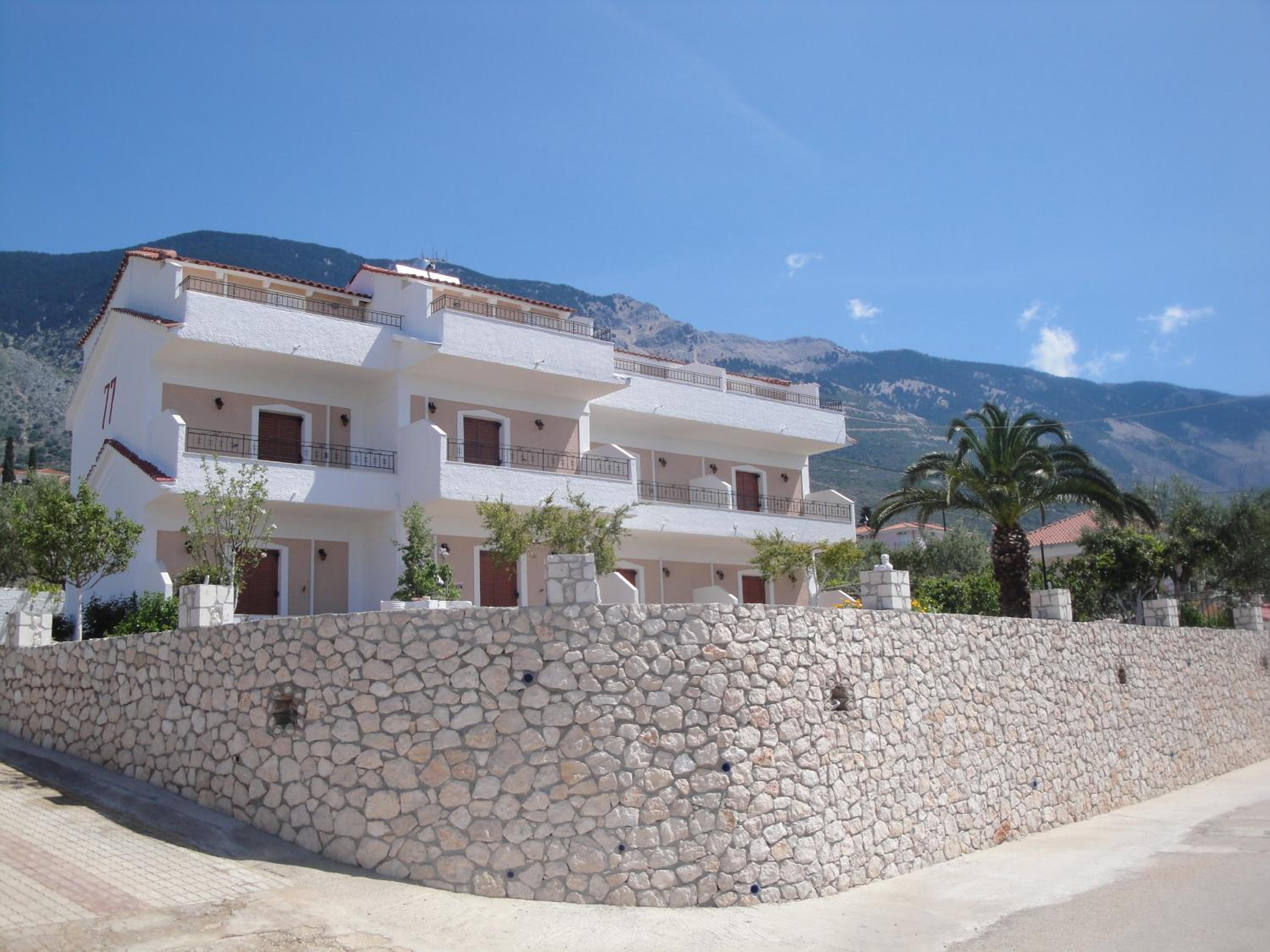 Hotel Ocean Front Studios 77
