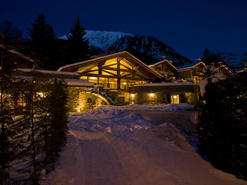 Hotel Au Coeur Des Neiges & SPA
