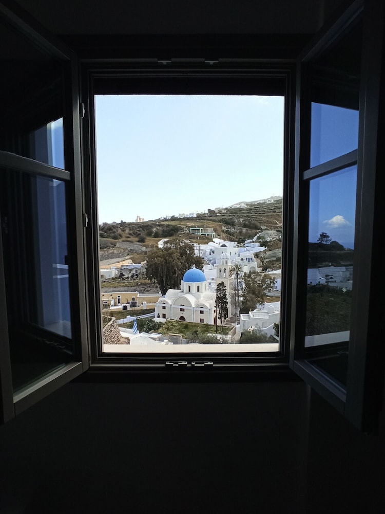 Hotel Amphitrite Suites Santorini