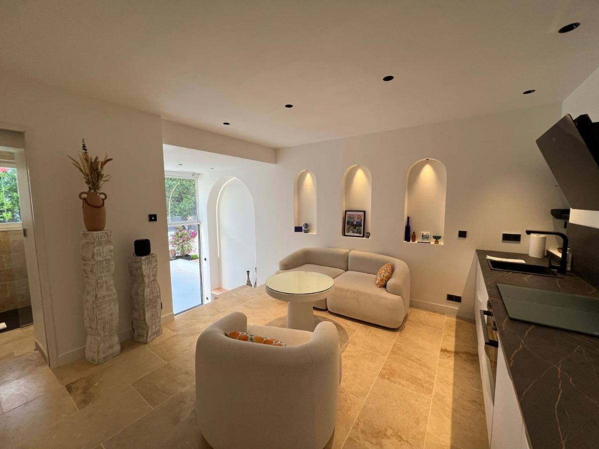 Hotel Un Coin De Paradis A Biarritz Climatise