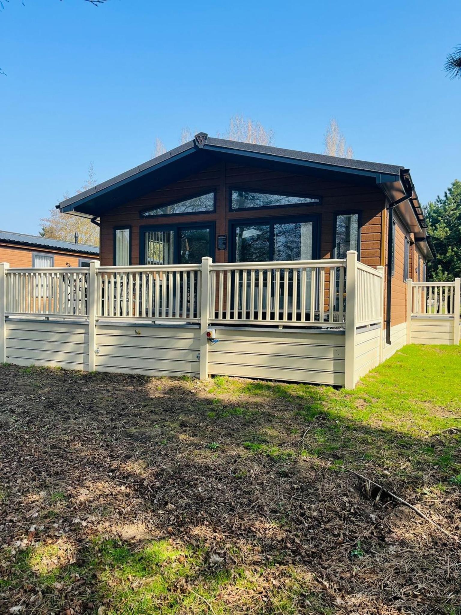 Hotel Brackencroft Lodge With Hot Tub