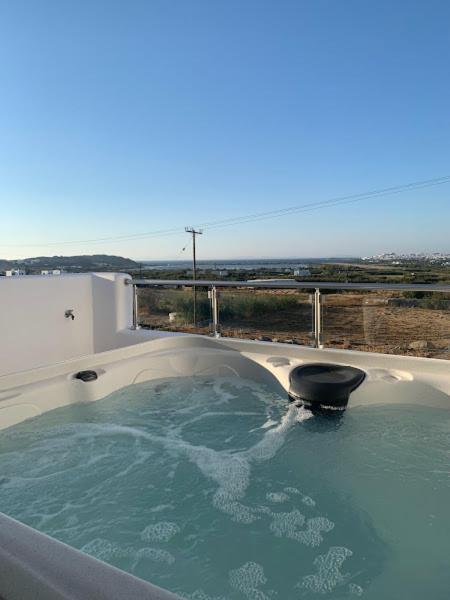 Hotel Aeron Suites Naxos