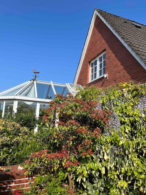 Hotel Nordsee Ferienhaus Mit Sonnigem Garten