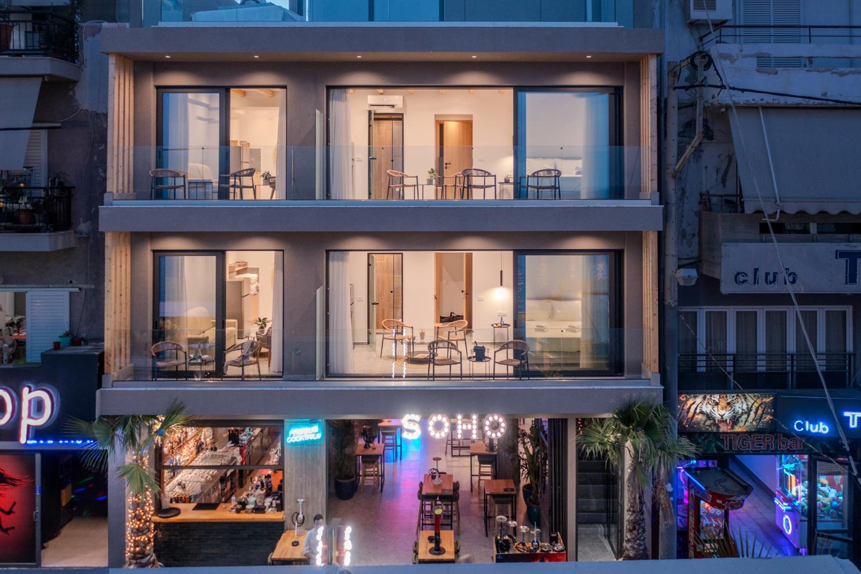 Hotel Soho SeaFront Suites