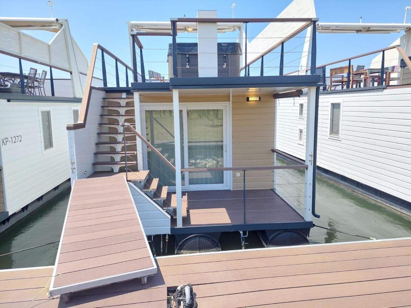 Hotel House Boat Oliva - Floating House
